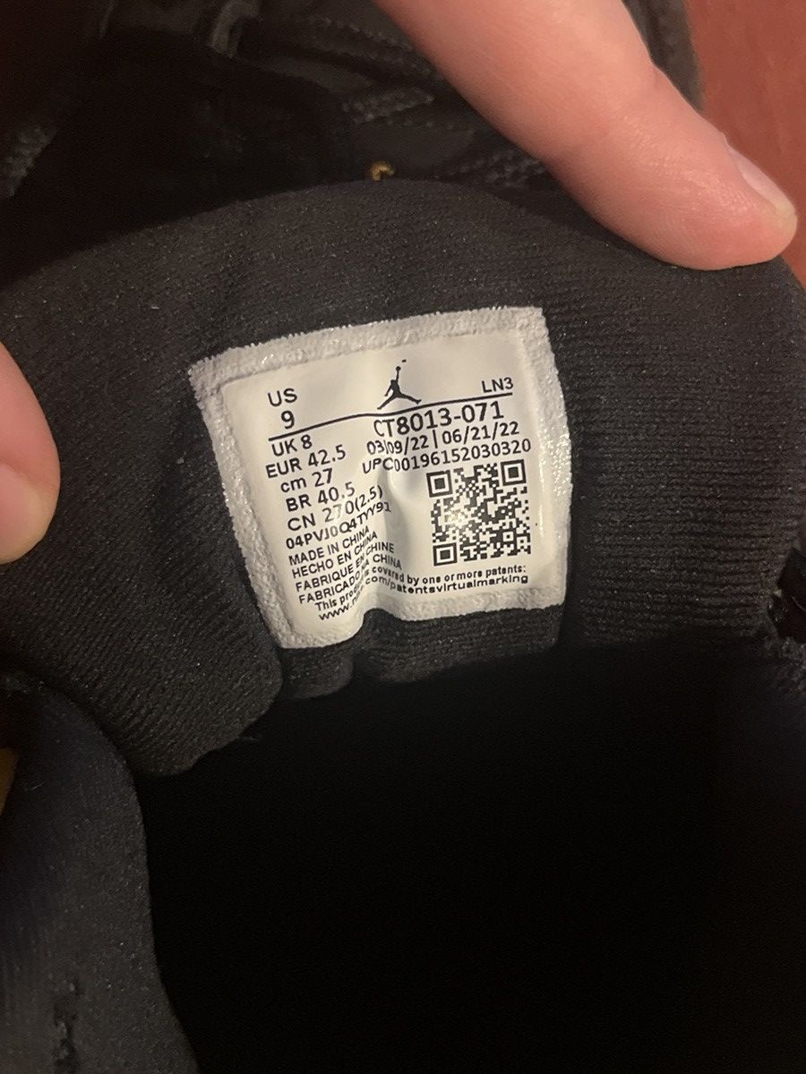 Jordan Brand × Nike Black Taxi Jordan 12 Size US 9 / EU 42 - 6 Thumbnail