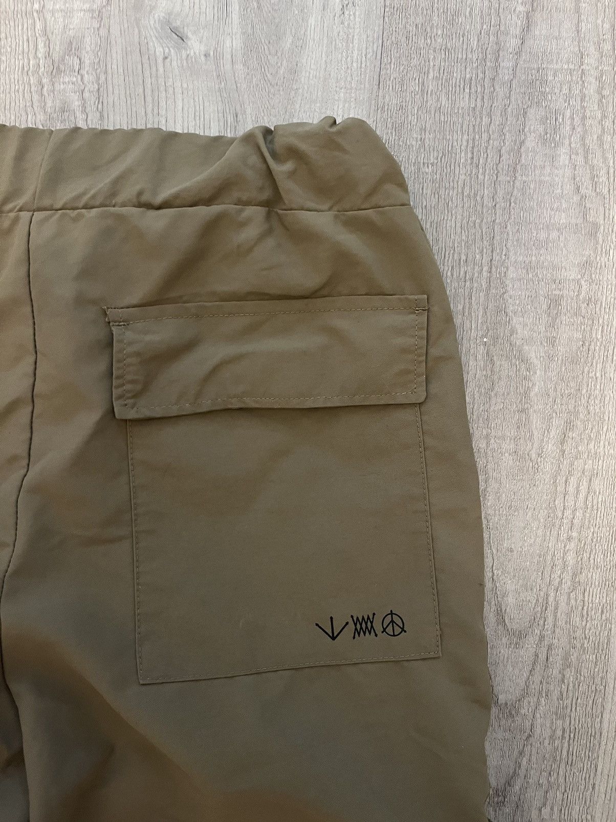 jacov WhoisJacov Mud Six Pocket Cargos Medium Size US 32 / EU 48 - 9 Thumbnail