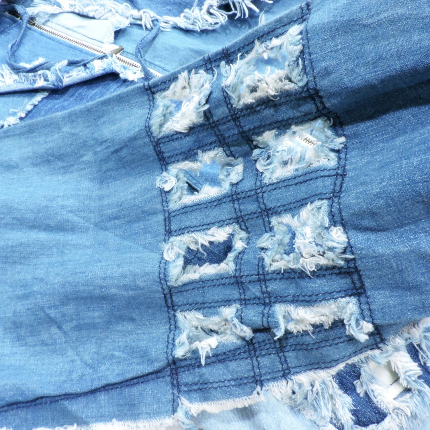 Nozomi Ishiguro NOZOMI ISHIGURO RECONSTRUCTED AVANT GARDE DENIM ZIP-HOODIE Size US M / EU 48-50 / 2 - 14 Thumbnail