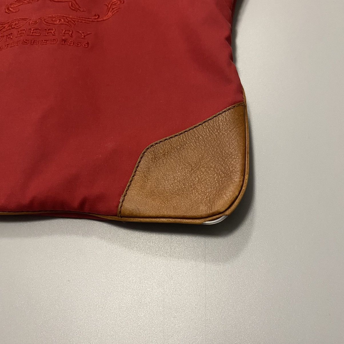 Burberry Burberry Red Leather Stowell Roll Up Tote Bag Shopper Size ONE SIZE - 5 Thumbnail