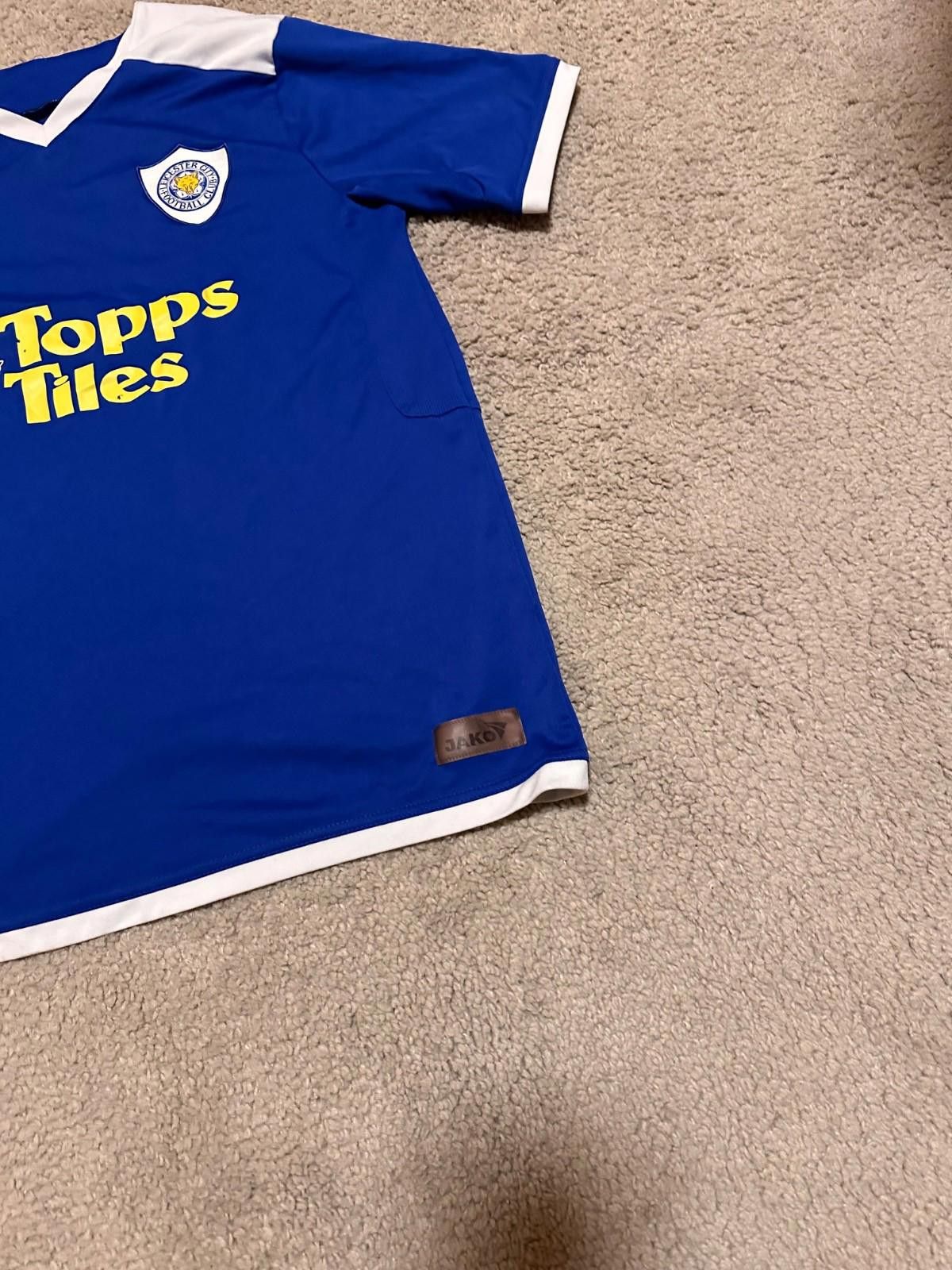 Other FC LEICESTER CITY 2007/09 HOME SOCCER FOOTBALL SHIRT JERSEY Size US S / EU 44-46 / 1 - 2 Thumbnail
