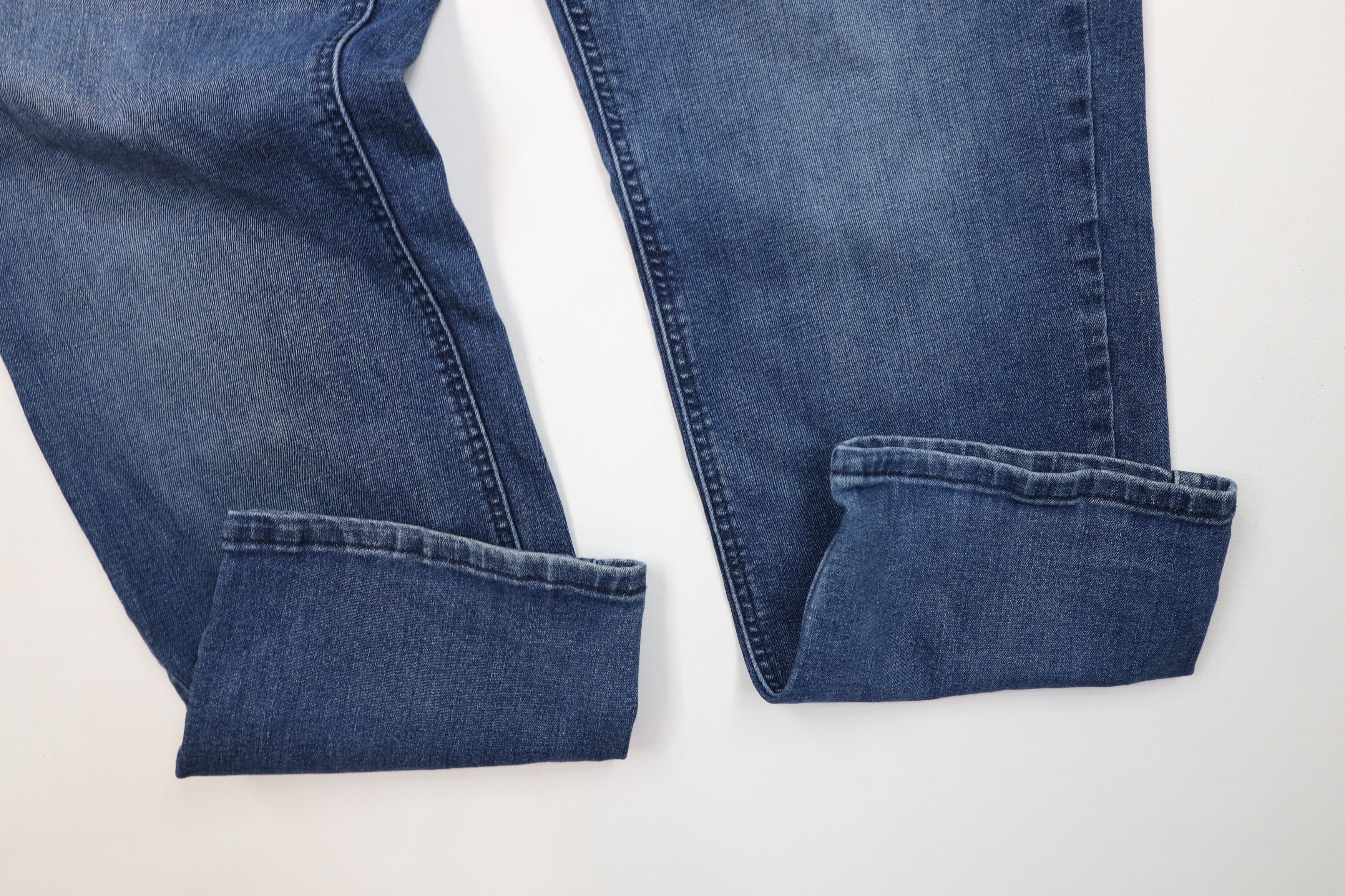 Levi's Vintage Y2K Levis 541 Stretch Athletic Fit Denim Jeans Blue Size US 42 / EU 58 - 7 Thumbnail