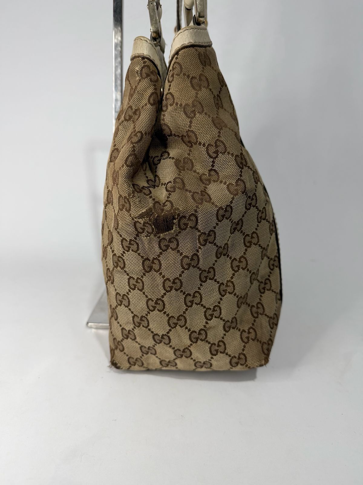 Gucci Gucci BeigeWhite GG Canvas Leather Medium Ladies Web Tote Size ONE SIZE - 6 Thumbnail