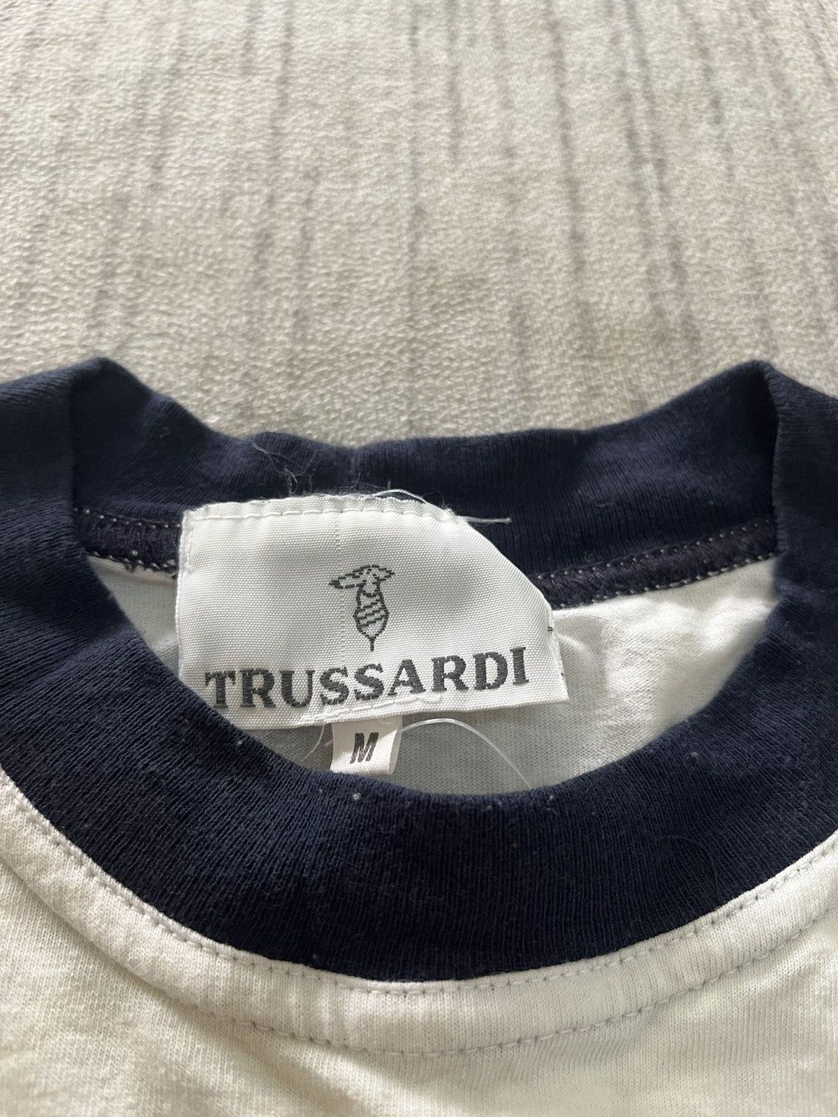 Trussardi Vintage 80s made in italy trussardi tshirt Size US M / EU 48-50 / 2 - 4 Thumbnail