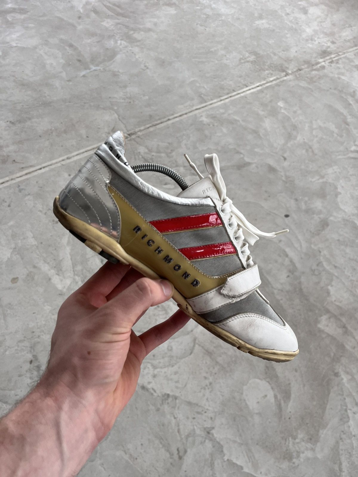 John Richmond Rare Vintage John Richmond White Leather Sportswear Sneakers Size US 9 / EU 42 - 1 Thumbnail