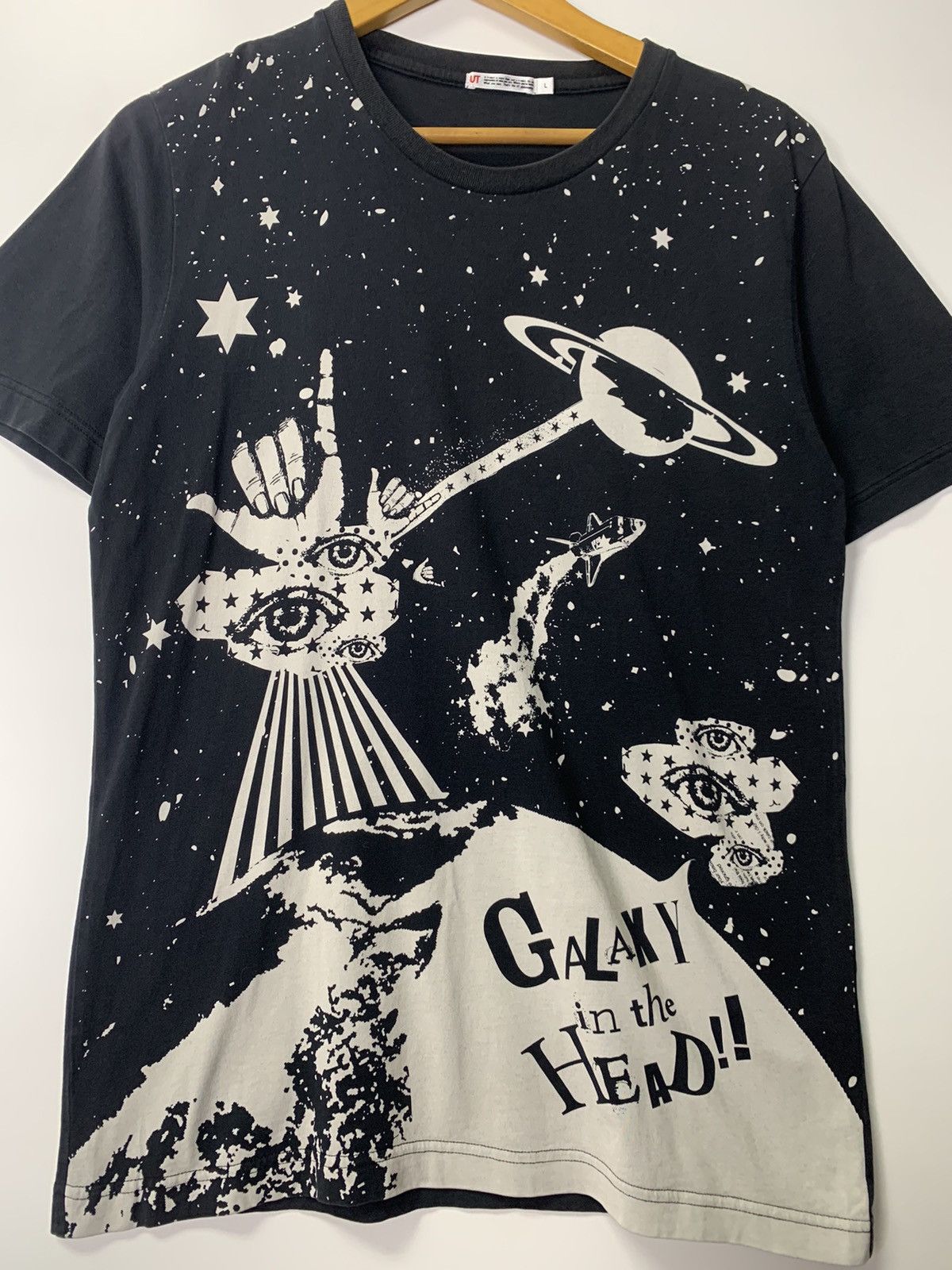 Other × Uniqlo Uniqlo Galaxy in the head t-shirt Size US L / EU 52-54 / 3 - 2 Thumbnail
