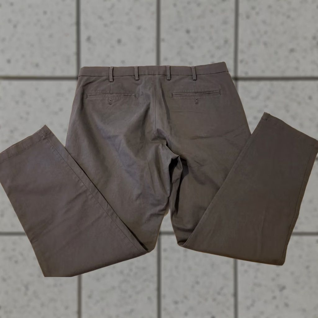 Gap Mens Gap Khaki Dress Pants 36x30 38x30 Gray Slack Chino Trouser Black Size US 36 / EU 52 - 1 Thumbnail