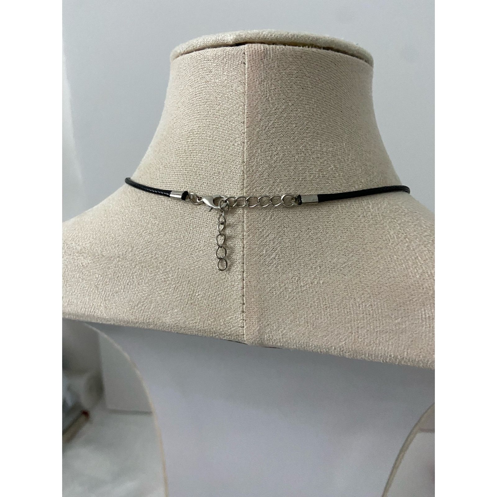 Handmade Upcycled gunmetal padlock necklace with rhinestone heart Size ONE SIZE - 4 Thumbnail
