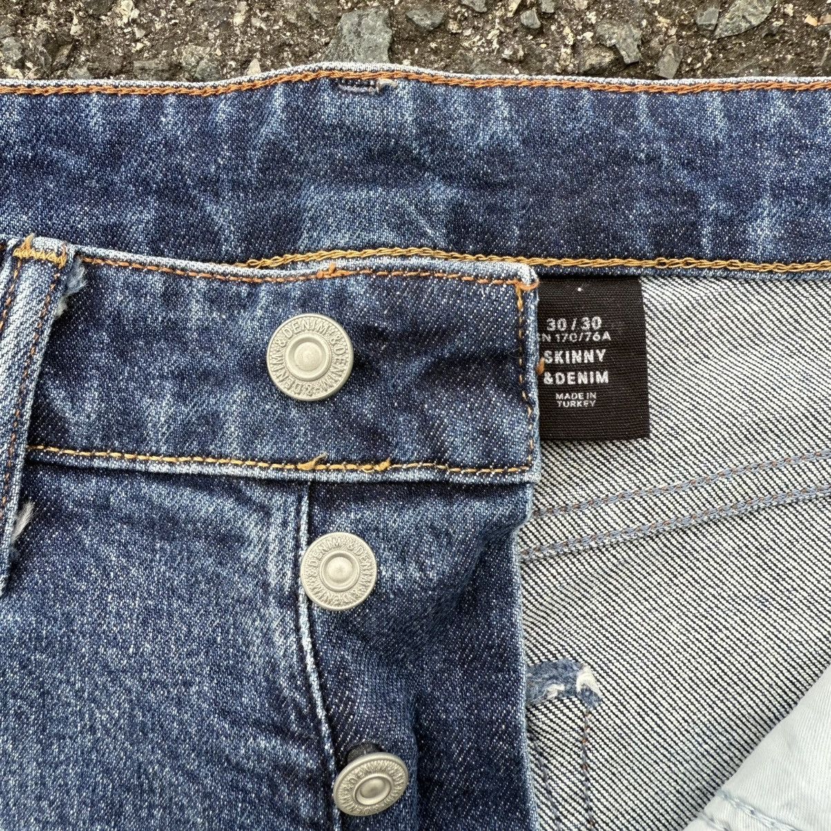 Japanese Brand VINTAGE & DENIM SLIM FIT BUTTONFLY JEANS PANTS Size US 30 / EU 46 - 7 Thumbnail
