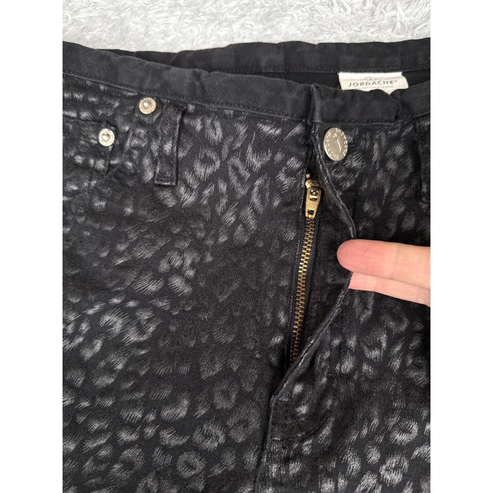 Jordache VINTAGE Jordache Jeans Women Bootcut Black Leopard Print Denim 28x30 90s Size 32" / US 10 / IT 46 - 6 Thumbnail