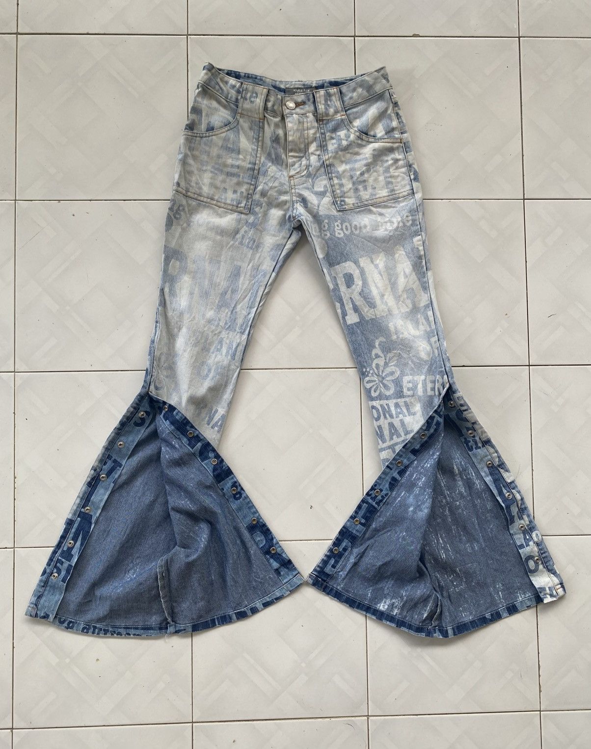14th Addiction × Japanese Brand × KMRii Joueraux Echecs OVP Snap Button Flare Jeans Size 27" / US 4 / IT 40 - 1 Thumbnail