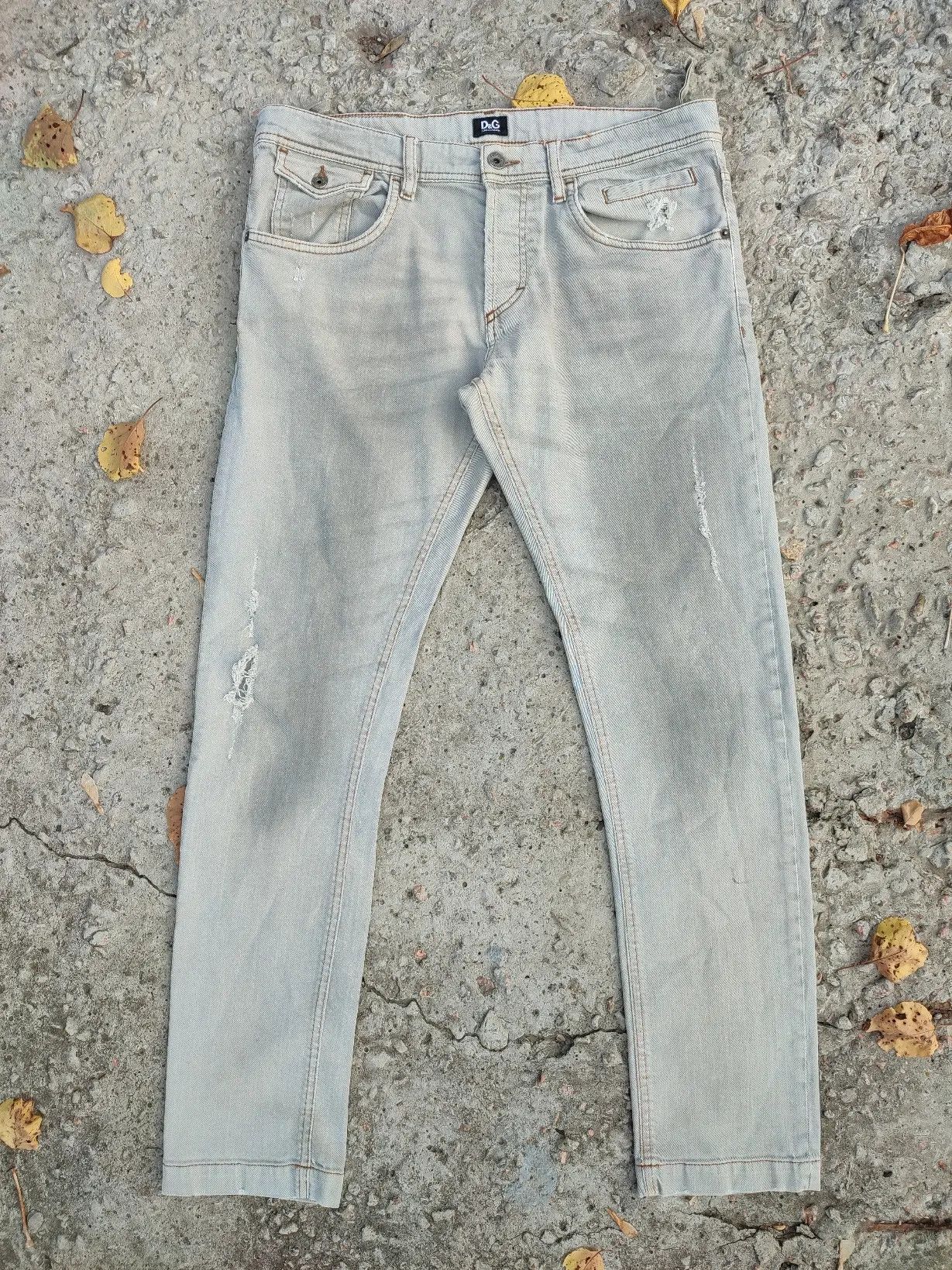 Dolce & Gabbana Dolce & Gabbana distressed grey denim Size US 34 / EU 50 - 1 Thumbnail