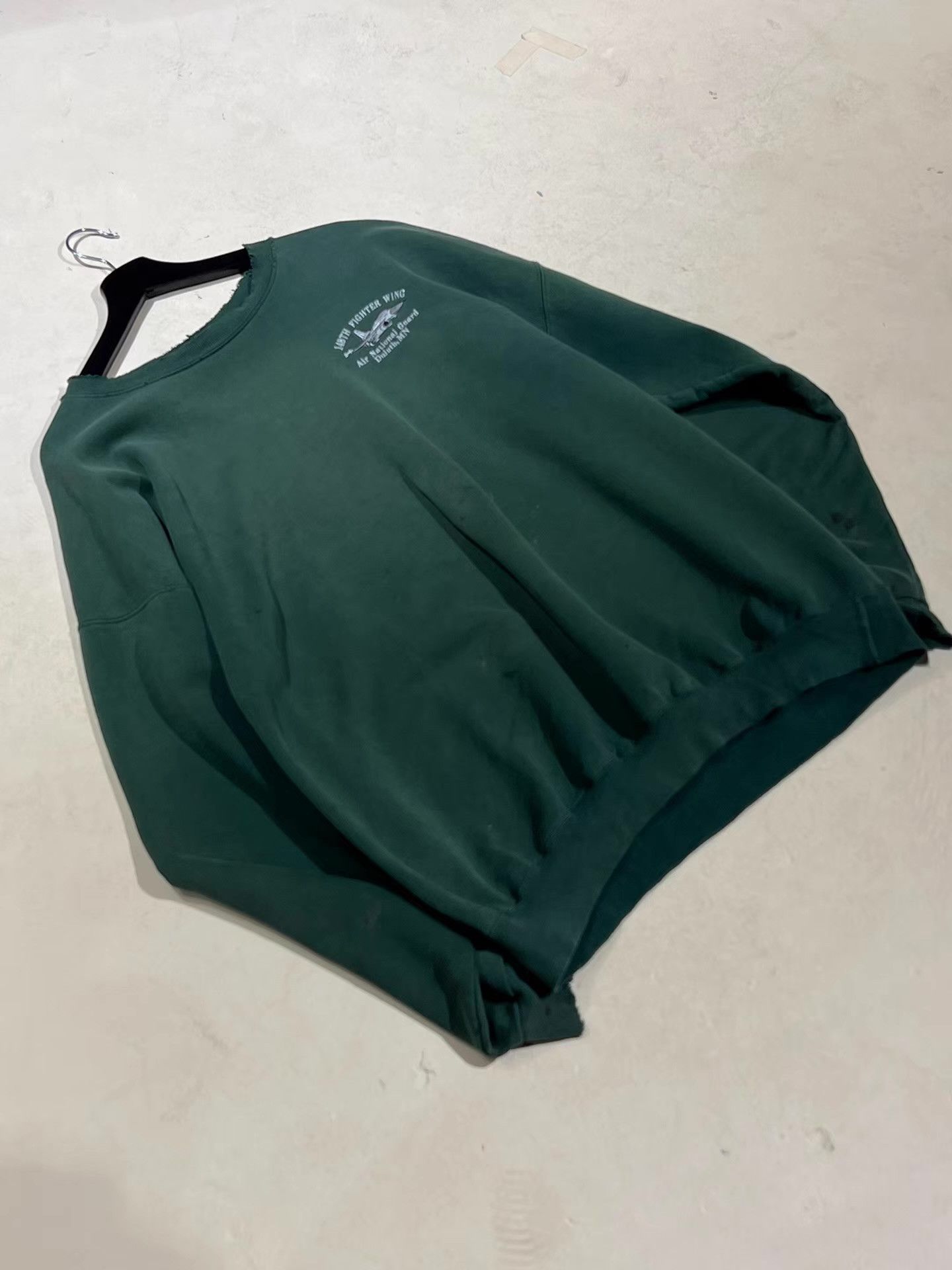 Vintage 80s Vintage Needle Green Boxy Sweatshirt Q13 Size US XL / EU 56 / 4 - 1 Thumbnail