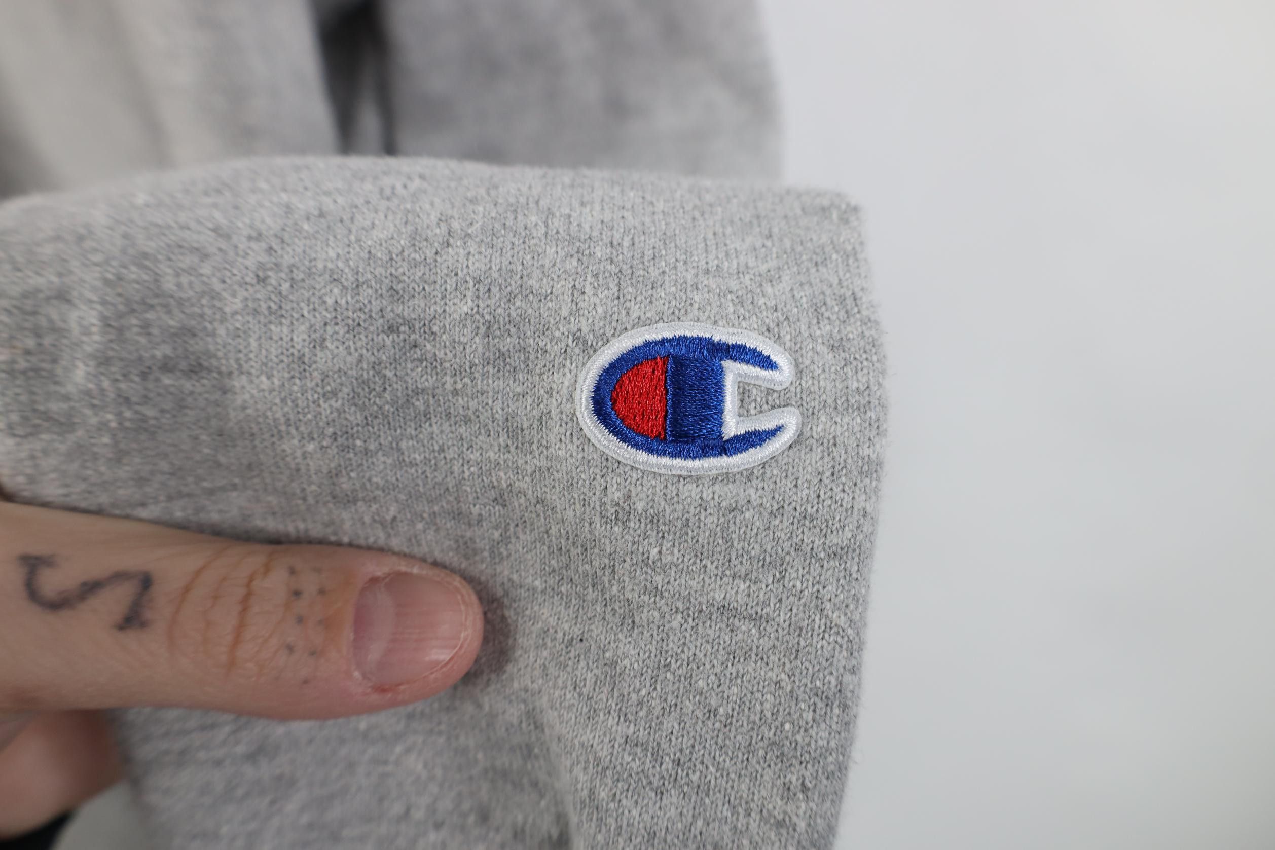 Champion Y2K Champion Reverse Weave Spell Felt Patch Heavy Sweatshirt Size M / US 6-8 / IT 42-44 - 6 Thumbnail