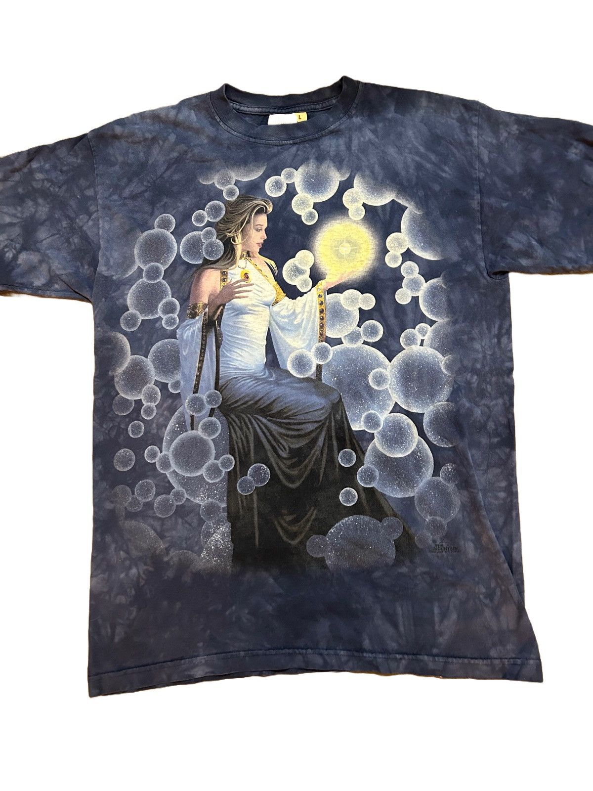 RARE 03’ The Mountain Goddess Bubbles T Shirt