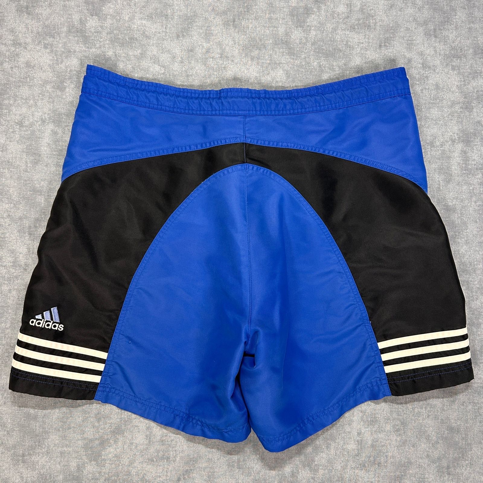 Adidas VTG 90s Adidas Zuma retro Y2K swimwear boardshorts mens XXL Size US 38 / EU 54 - 2 Thumbnail