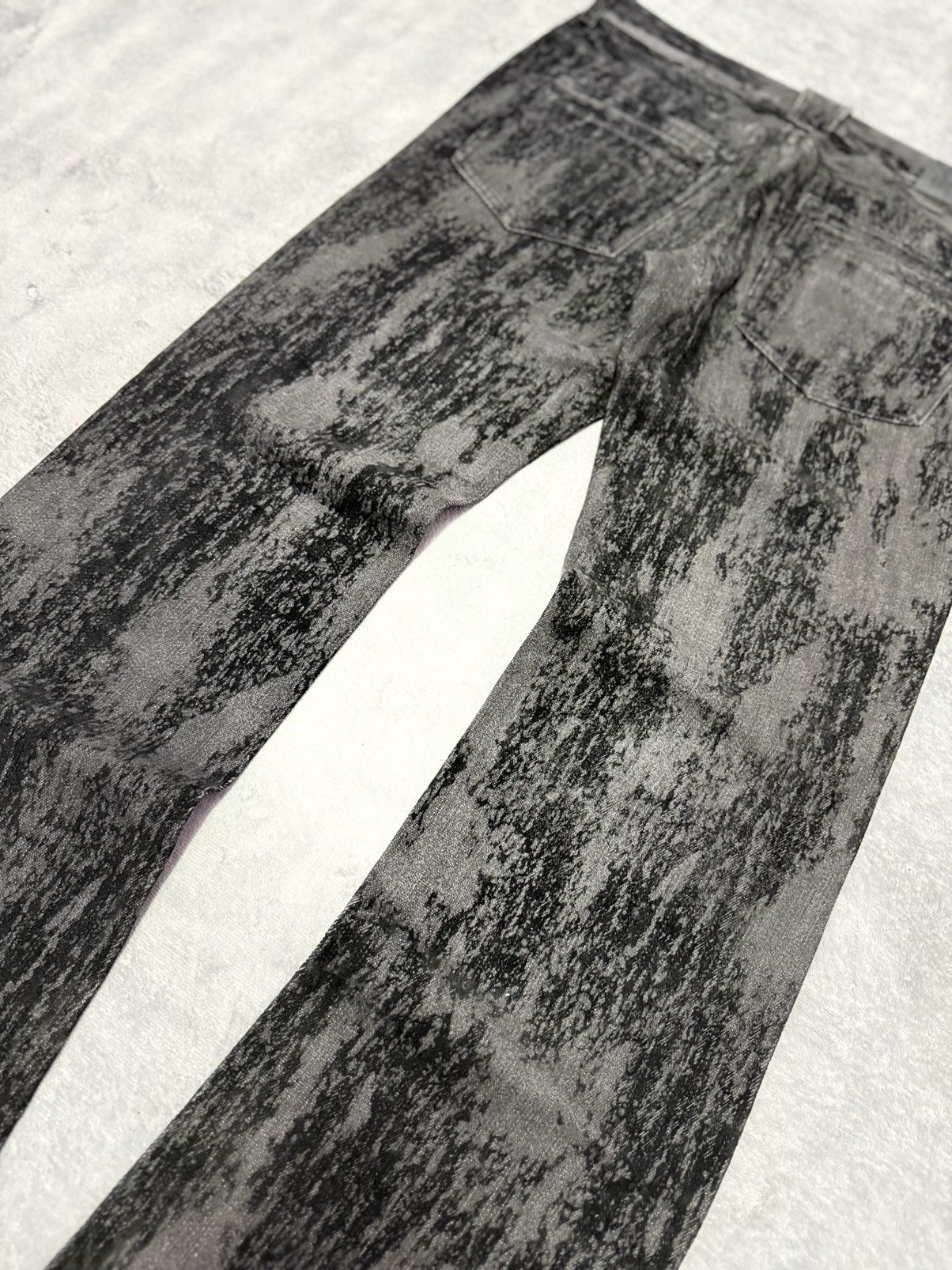 GOSTAR DE FUGA × Japanese Brand × Tornado Mart Custom Culture Japan Velvet-Treated Textured Flare Jeans Size US 32 / EU 48 - 14 Thumbnail