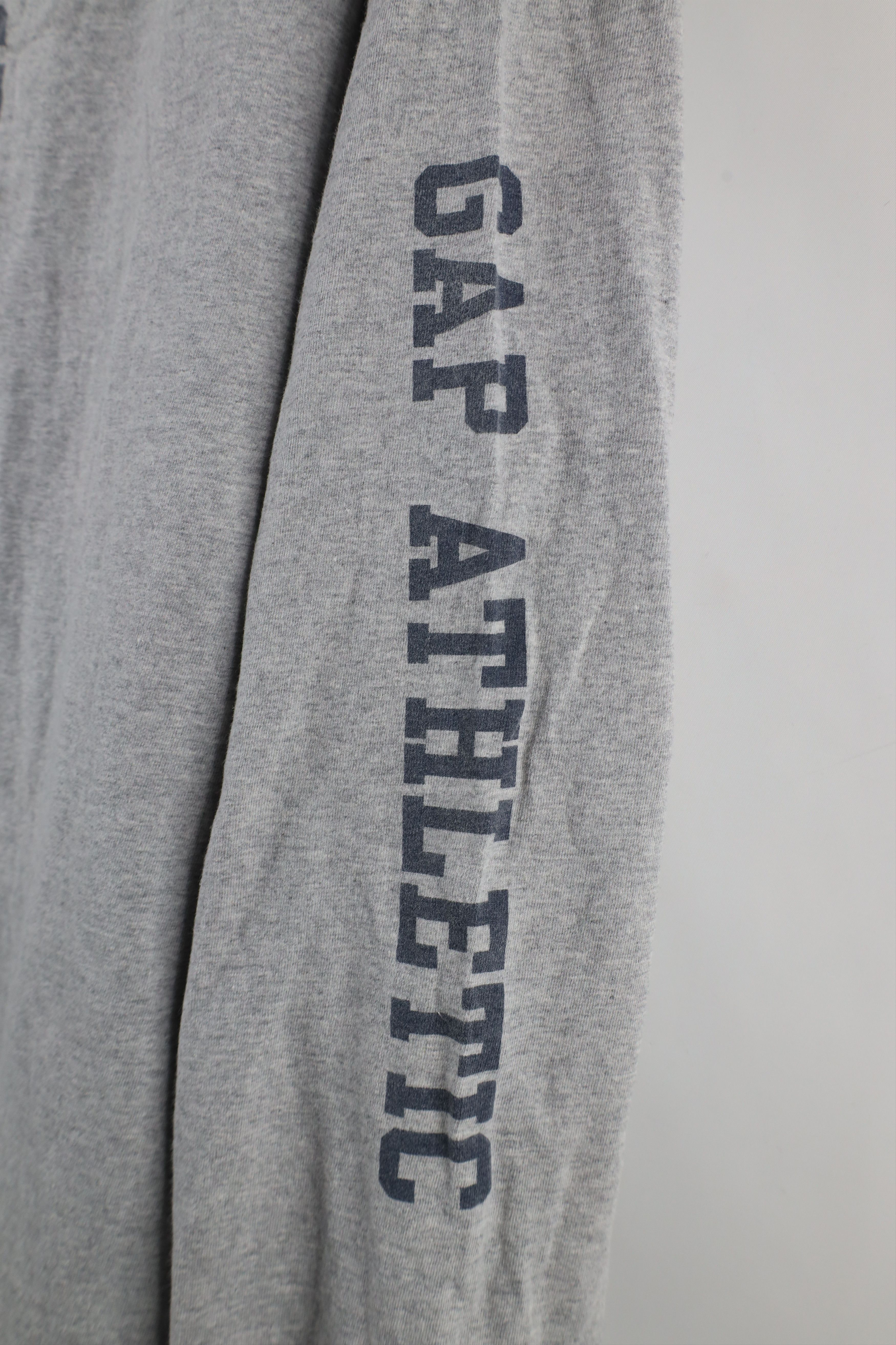Gap × Vintage Vintage 90s Gap Athletic Out Center Logo Long Sleeve T-Shirt Size US XXL / EU 58 / 5 - 4 Thumbnail