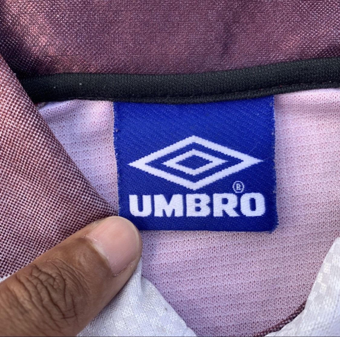 Other Thrashed Manchester United Bootleg Jersey Size US L / EU 52-54 / 3 - 7 Thumbnail