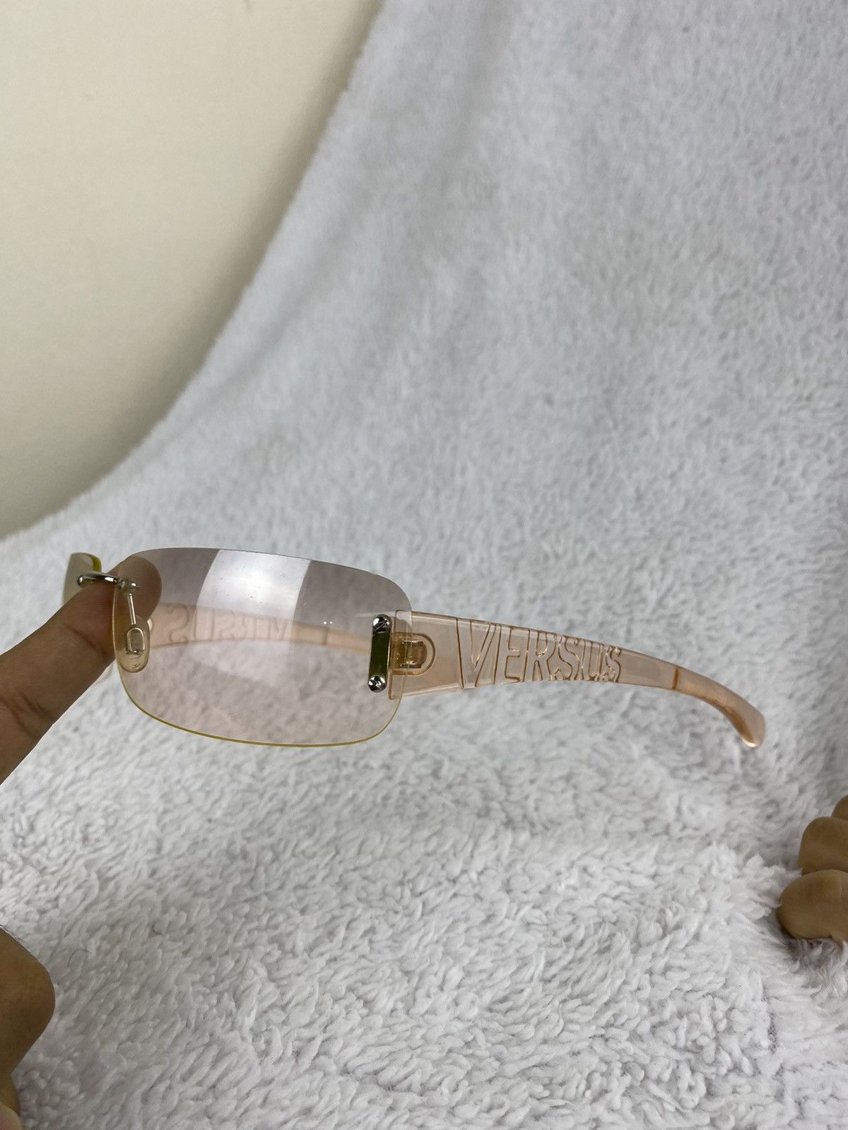 Versus 🔥RARE🔥 Vintage 90s VERSUS by VERSACE Peach Sunglasses Size ONE SIZE - 18 Thumbnail