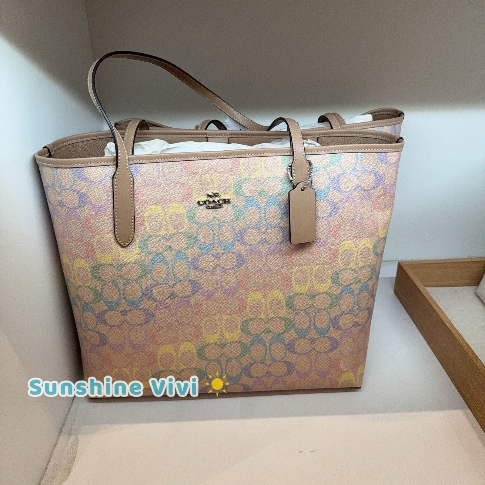 Coach NWT Coach City Tote Bag In Rainbow Canvas CDA93 Sand Multi Size ONE SIZE - 6 Thumbnail