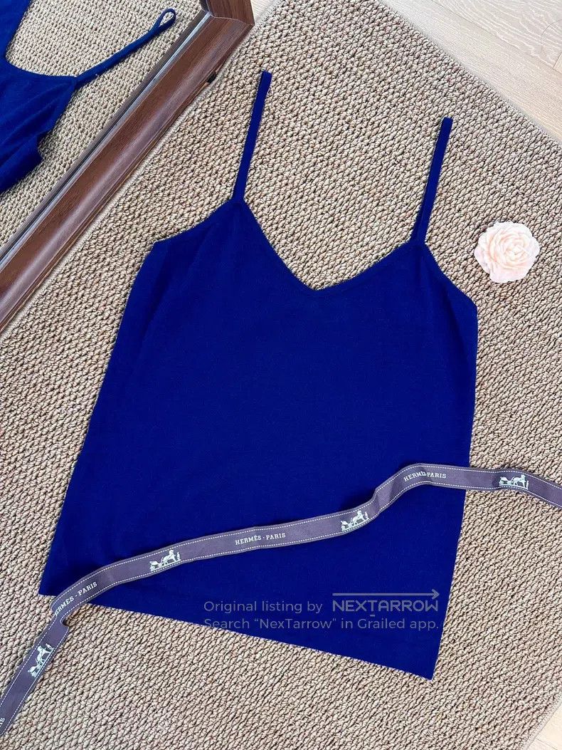 Hermes Hermes Wool Jersey Vest Top, Baby Blue Size M / US 6-8 / IT 42-44 - 1 Thumbnail
