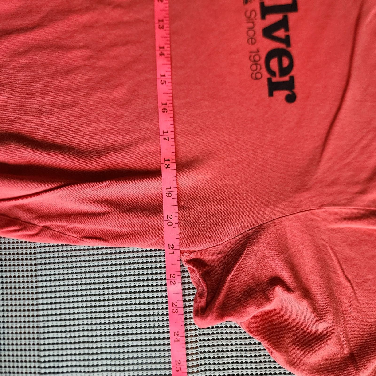 Quicksilver Red Quiksilver T-Shirt L, Casual Fit Size US L / EU 52-54 / 3 - 5 Thumbnail