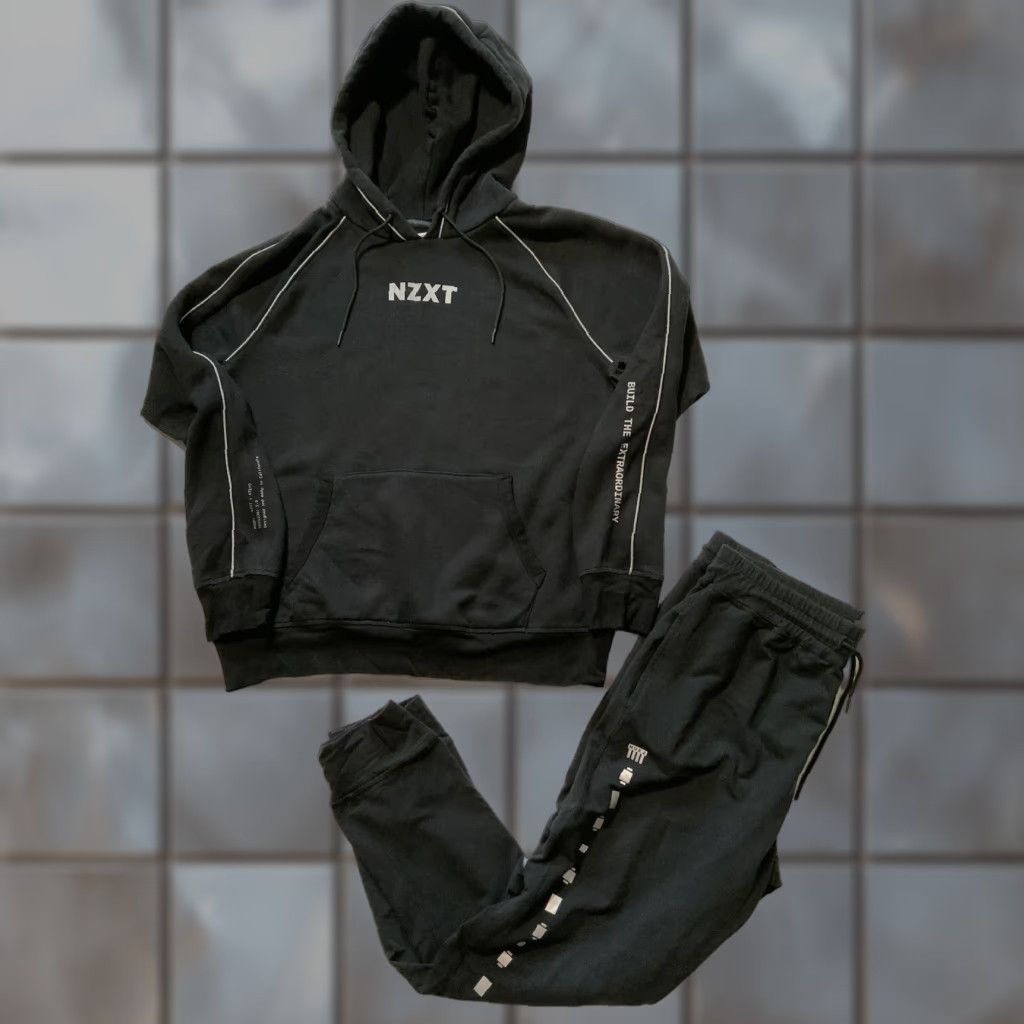 Vintage Ateyo NZXT Pop Up 2019 Exclusive Gaming 2PC Sweatsuit Set Hoodie Pants Sz. XL Mens Black Sweatshirt Pants Tracksuit Size US XL / EU 56 / 4 - 1 Thumbnail