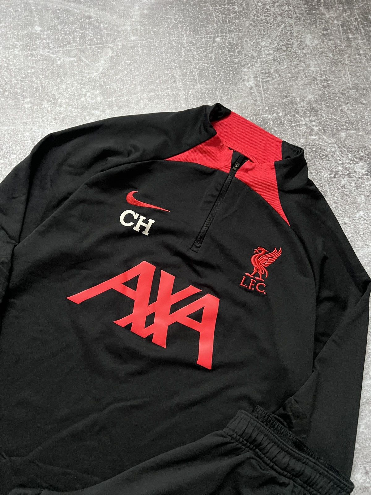 Nike Nike FC Liverpool Football Tracksuit Size M Men Size US M / EU 48-50 / 2 - 3 Thumbnail