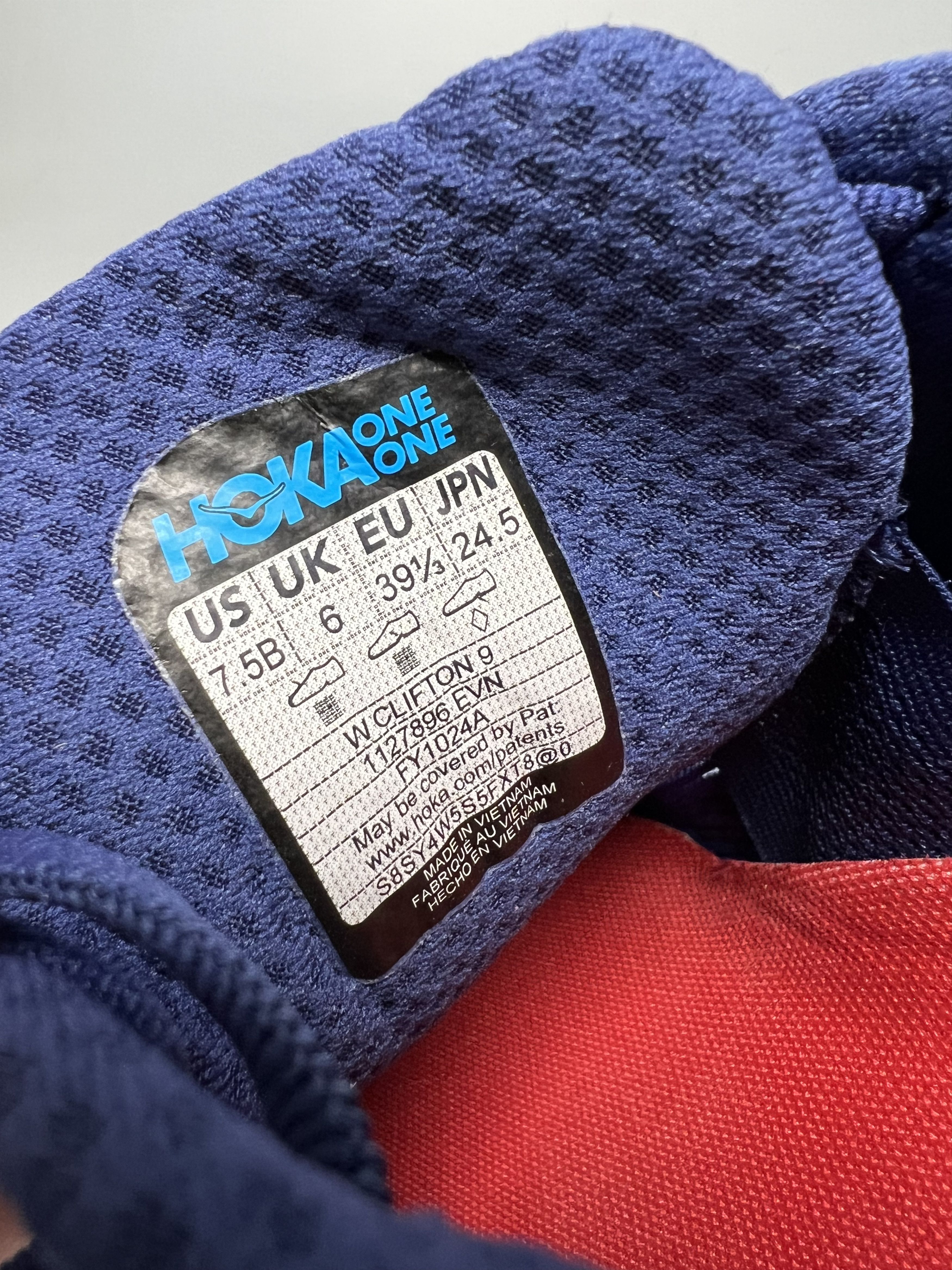 Hoka 7.5B Hoka One One Clifton 9 Running Shoes Walking Gym Size US 7.5 / IT 37.5 - 16 Thumbnail