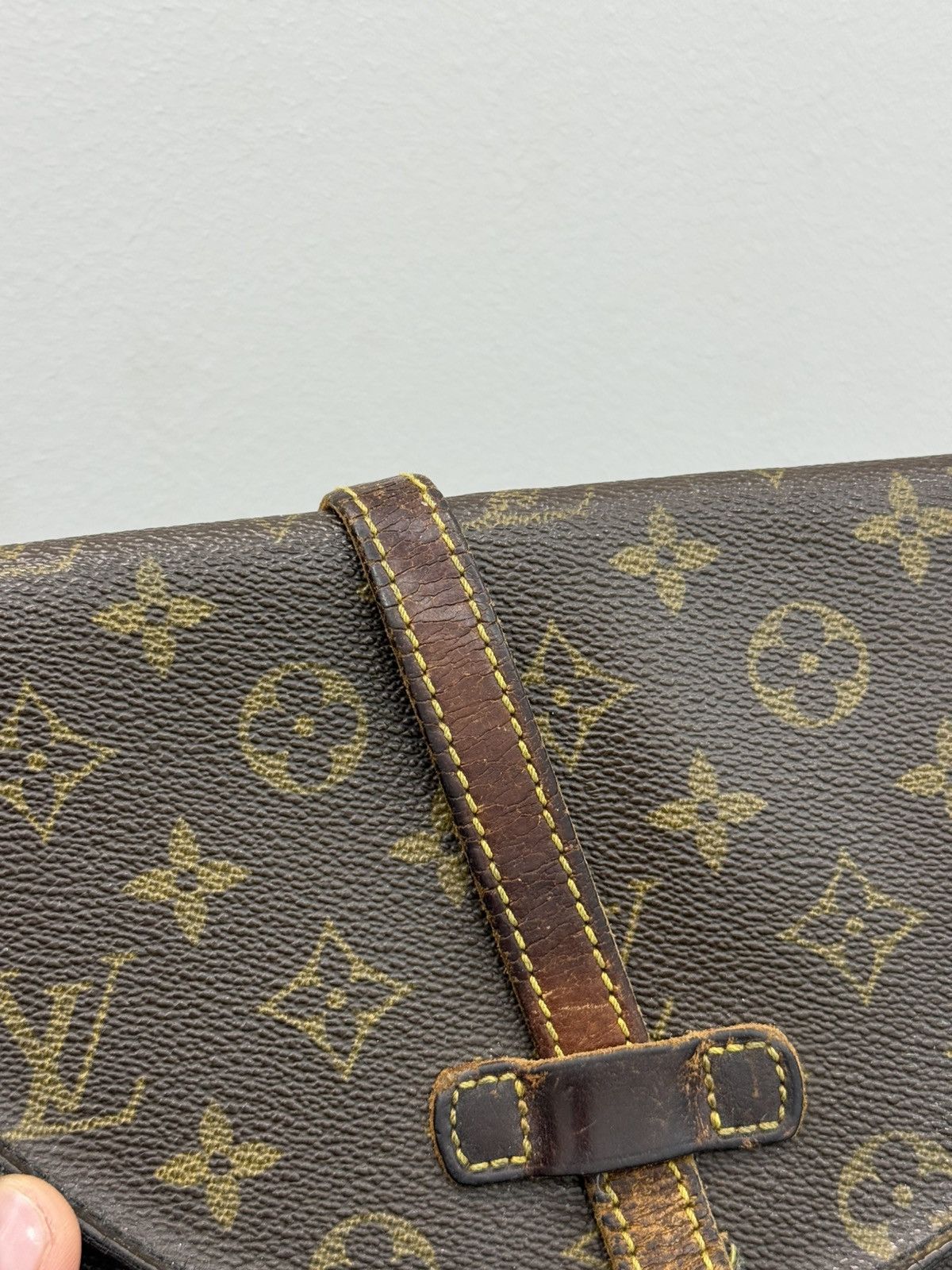 Louis Vuitton Vintage 1988 Louis Vuitton Monogram Leather Bag Size ONE SIZE - 4 Thumbnail