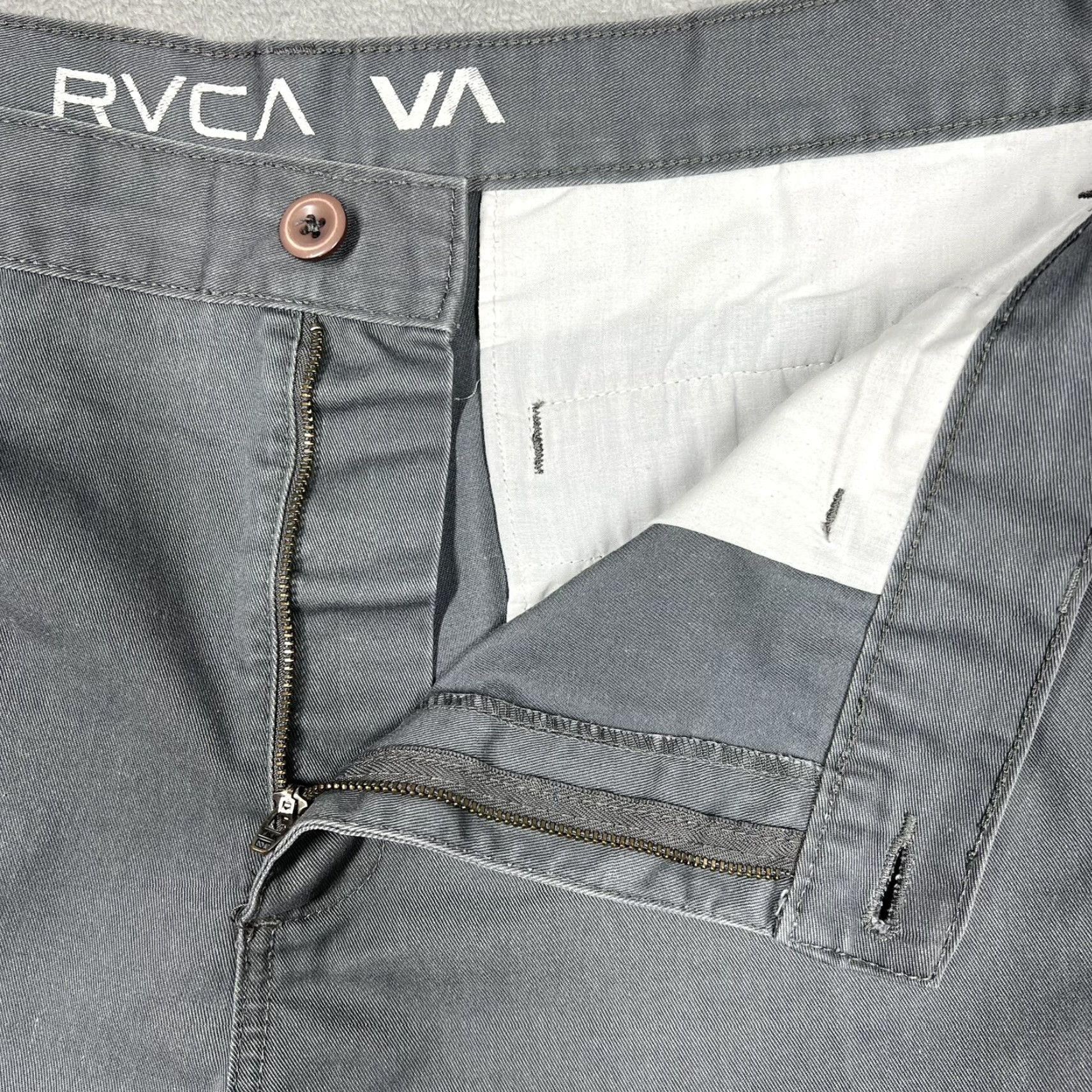 RVCA RVCA Men’s Slim Chino Shorts Casual Dark Gray 10” Inseam EUC Size US 38 / EU 54 - 3 Thumbnail