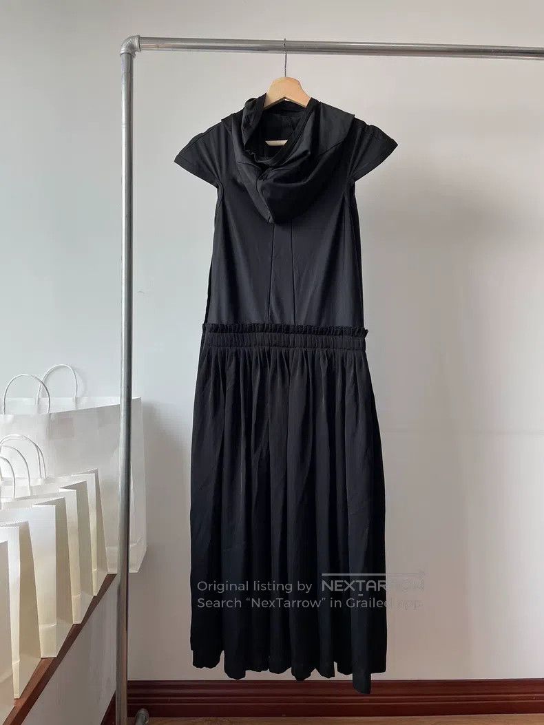 Comme des Garcons Comme Des Garcons Hooded dress Size XS / US 0-2 / IT 36-38 - 2 Thumbnail