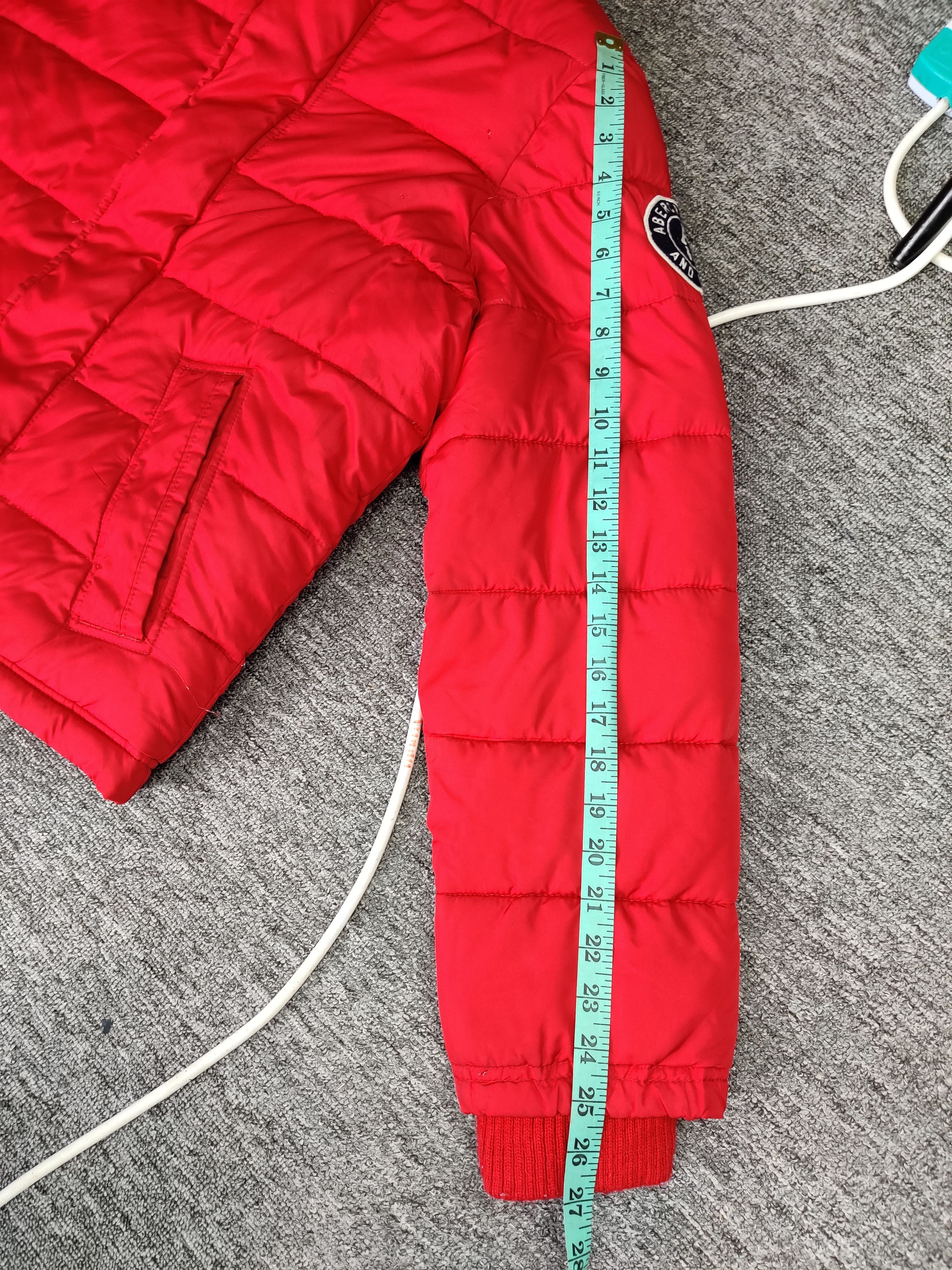 Abercrombie & Fitch Abercrombie & Fitch Quilted Sherpa Hooded Puffer Jacket Size US S / EU 44-46 / 1 - 19 Thumbnail