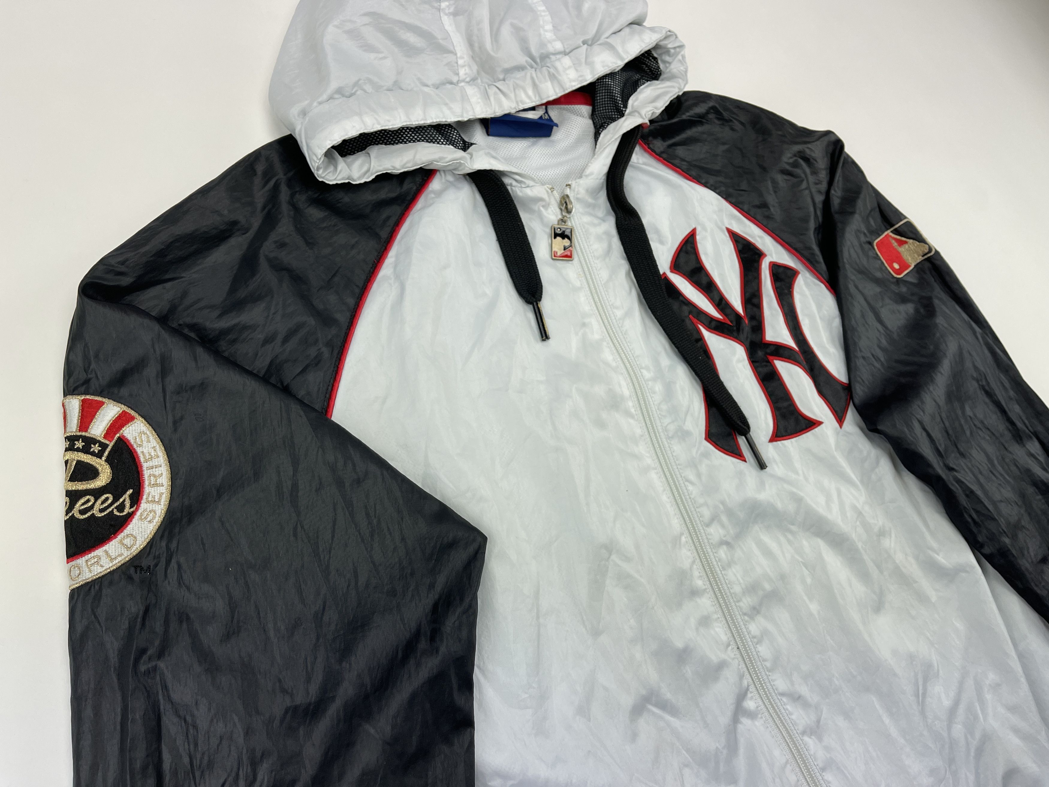 MLB × Majestic MLB New York Yankees jacket, gray, Cooperstown, vintage M Size US M / EU 48-50 / 2 - 5 Thumbnail