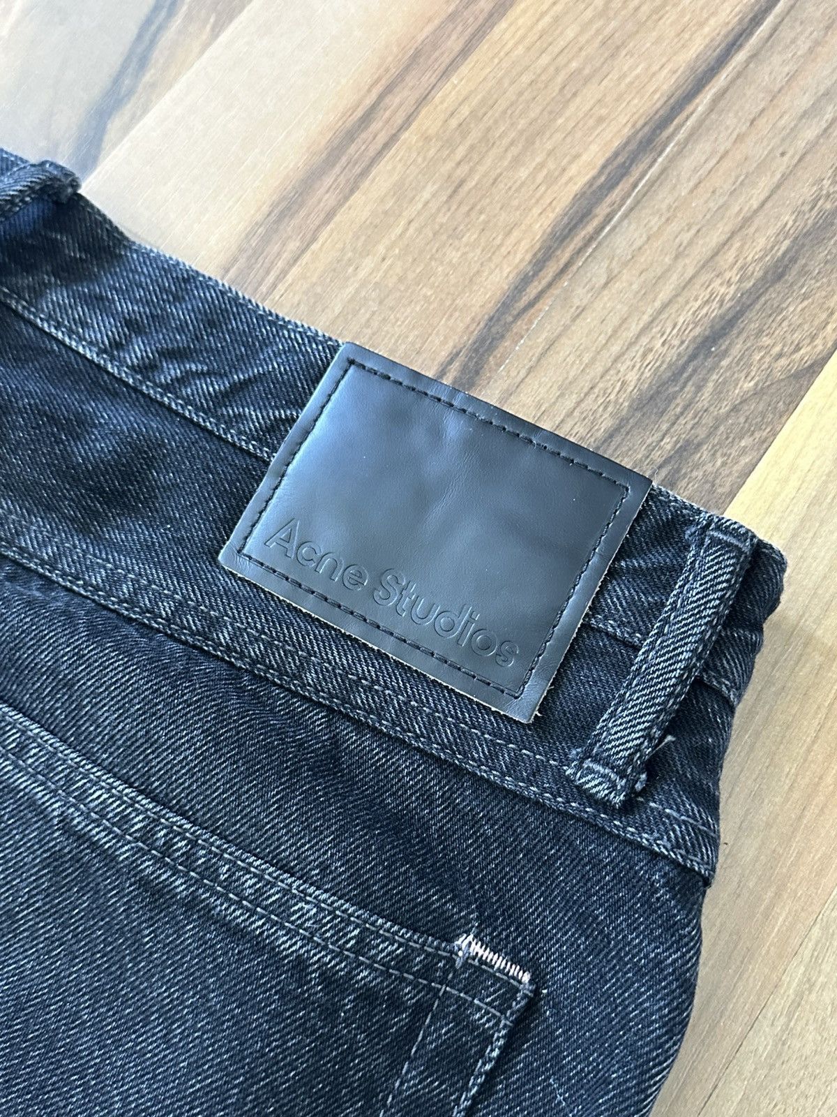 Acne Studios Acne Studios Denim Jeans with High Waist “2022” – Black. Size US 33 - 4 Thumbnail