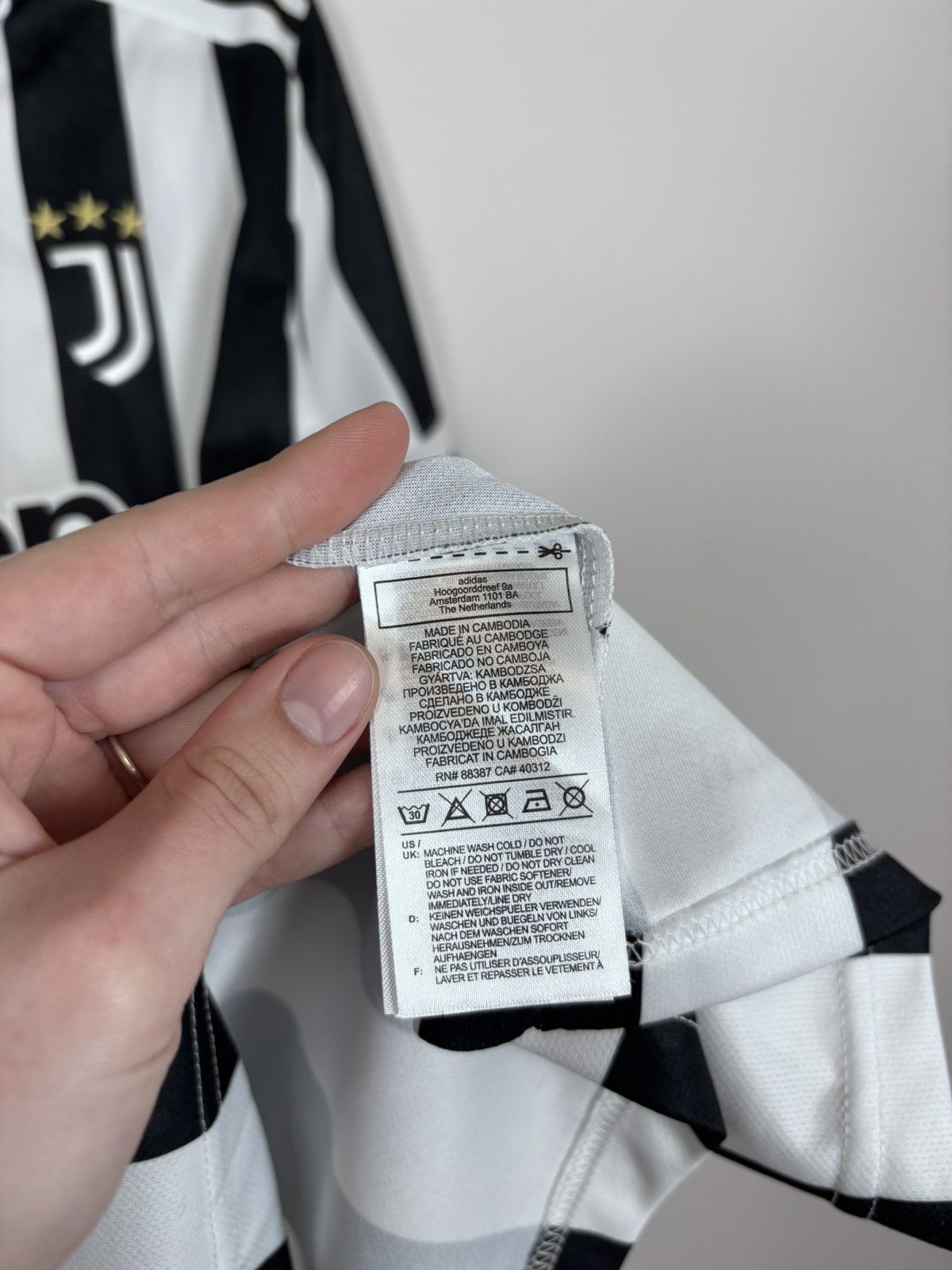Adidas Adidas Juventus 2021/2022 Home NWT Football Soccer Jersey Size US XL / EU 56 / 4 - 15 Thumbnail