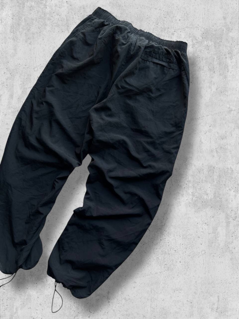 Nike Nike VINTAGE track pants swoosh logo baggy Size US 34 / EU 50 - 5 Thumbnail