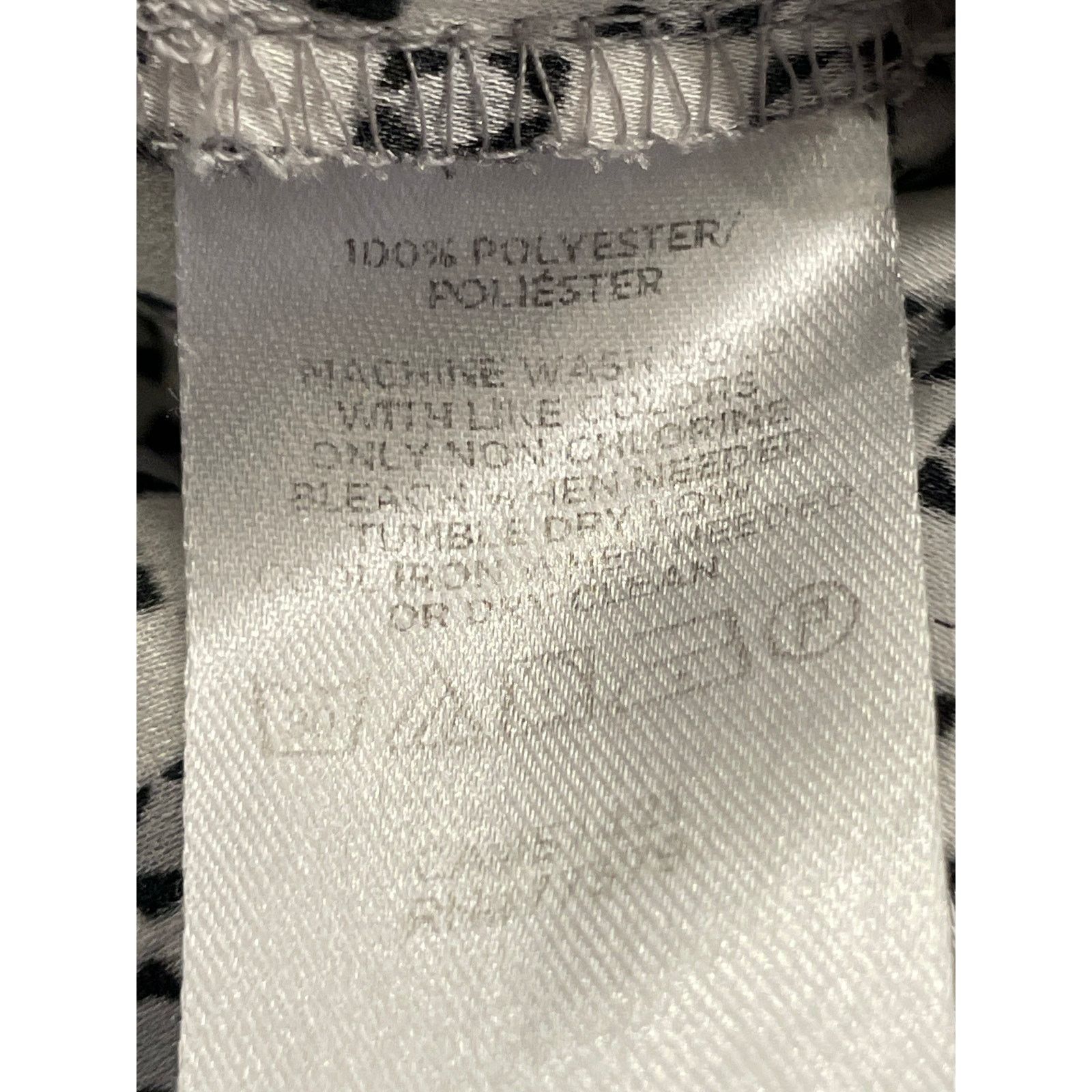 Ann Taylor Ann Taylor Tailored button up white and gray diamond M Size M / US 6-8 / IT 42-44 - 5 Thumbnail