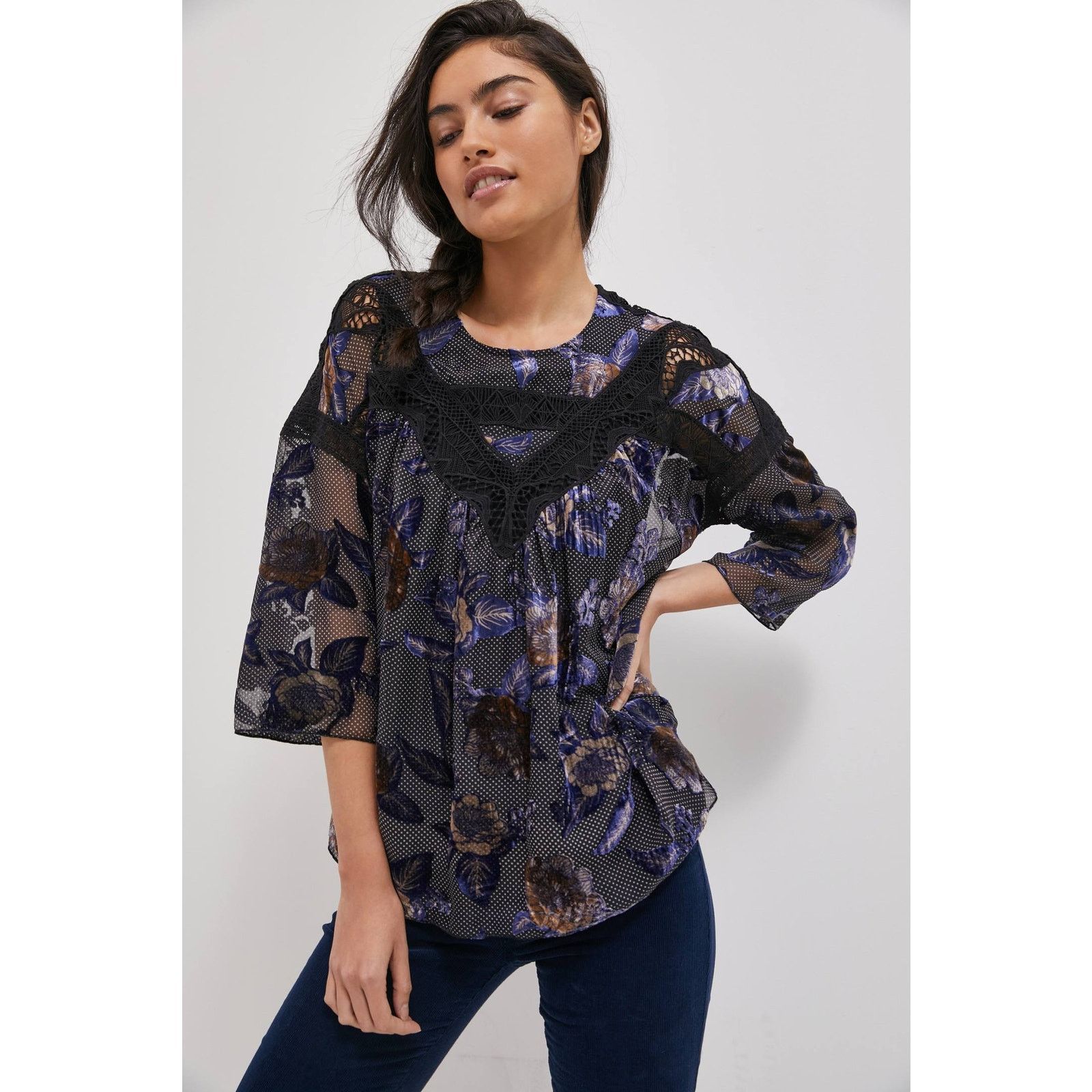 Anthropologie New Anthropologie Zelda Burnout Velvet Blouse $168 SMALL Size S / US 4 / IT 40 - 3 Thumbnail