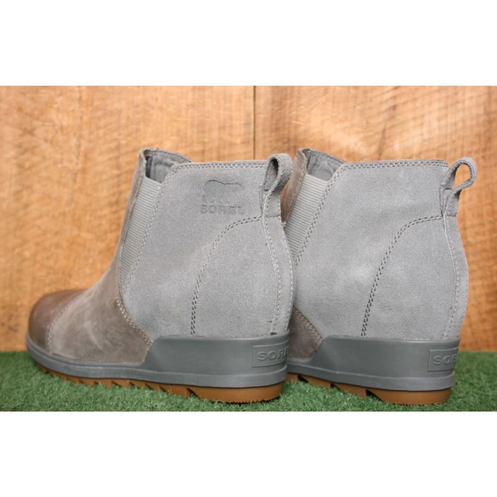 SOREL SOREL Evie Gray Leather & Suede Pull-On Wedge Heel Ankle Booties Women's Sz. 6 Bootie Shoes Size US 4 / IT 34 - 3 Thumbnail