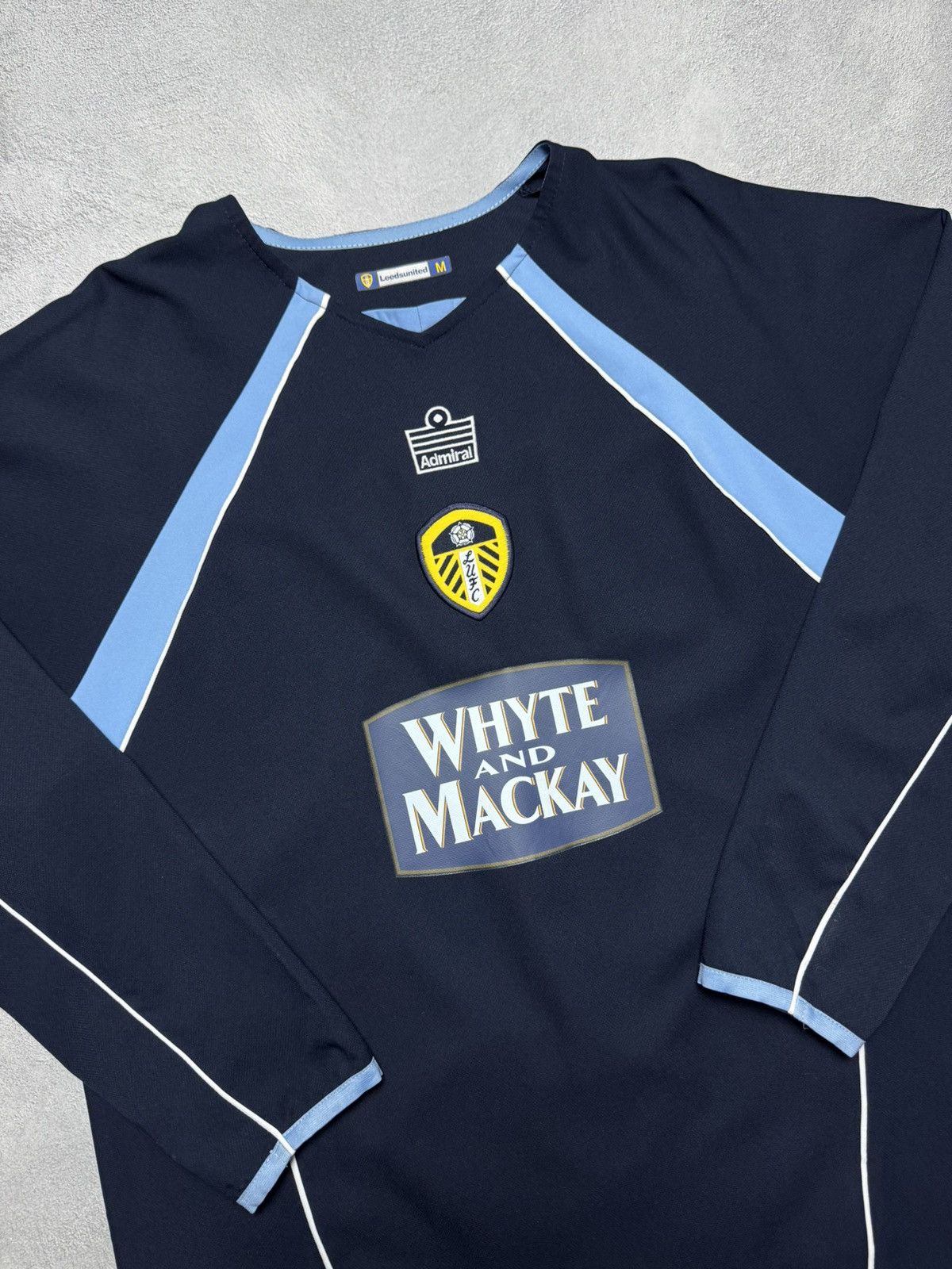 Vintage Leeds United 2005 2006 Away Shirt Jersey Long Sleeve Admiral Size US M / EU 48-50 / 2 - 3 Thumbnail