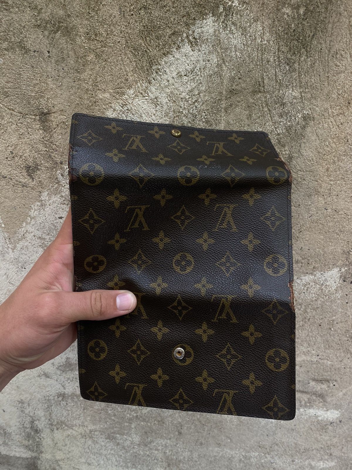 Louis Vuitton Louis Vuitton Wallet Size ONE SIZE - 12 Thumbnail