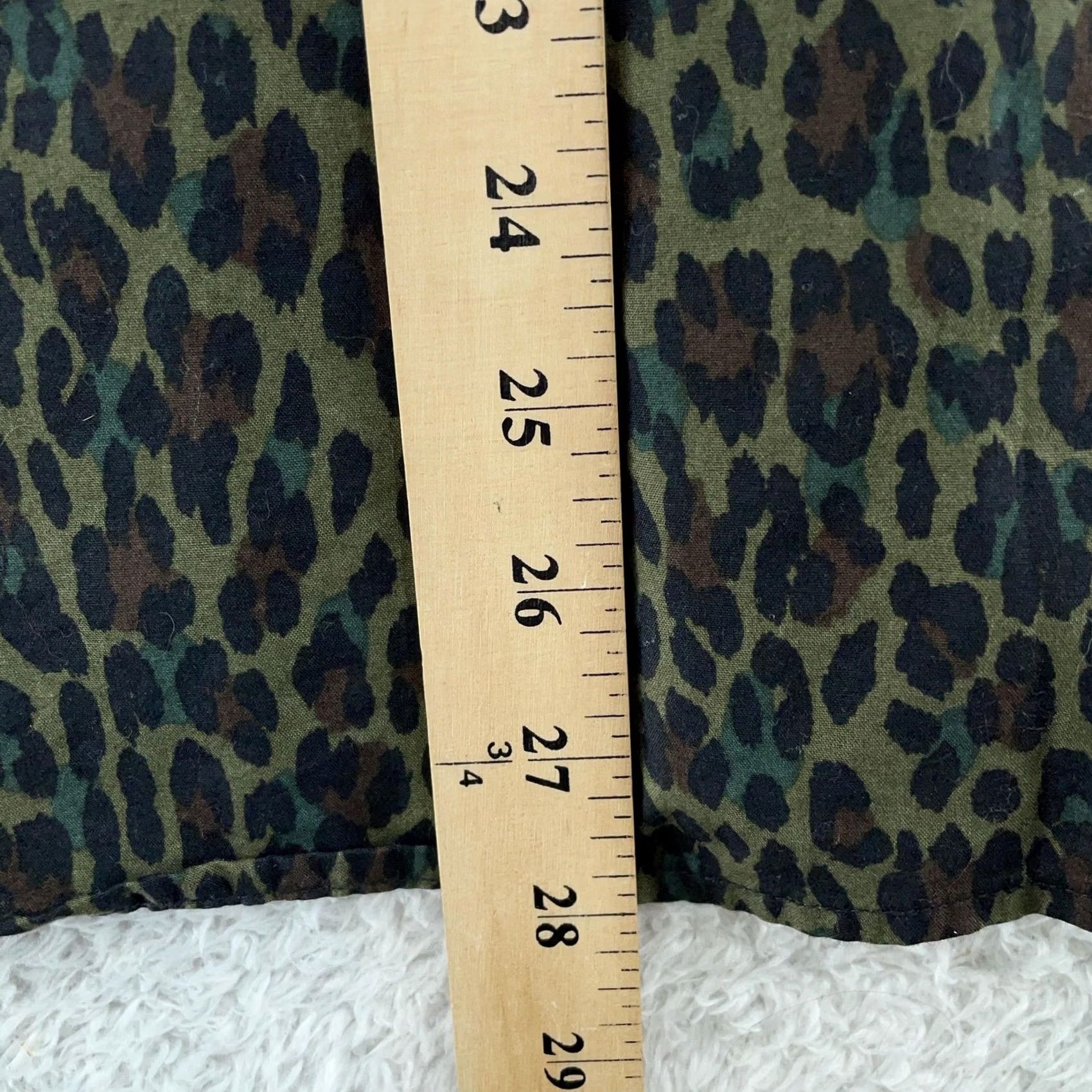 Levi's Levi's Casual Shirt Men L Camo Olive Leopard Short Sleeve Collared Button Up Shirt Size US L / EU 52-54 / 3 - 7 Thumbnail
