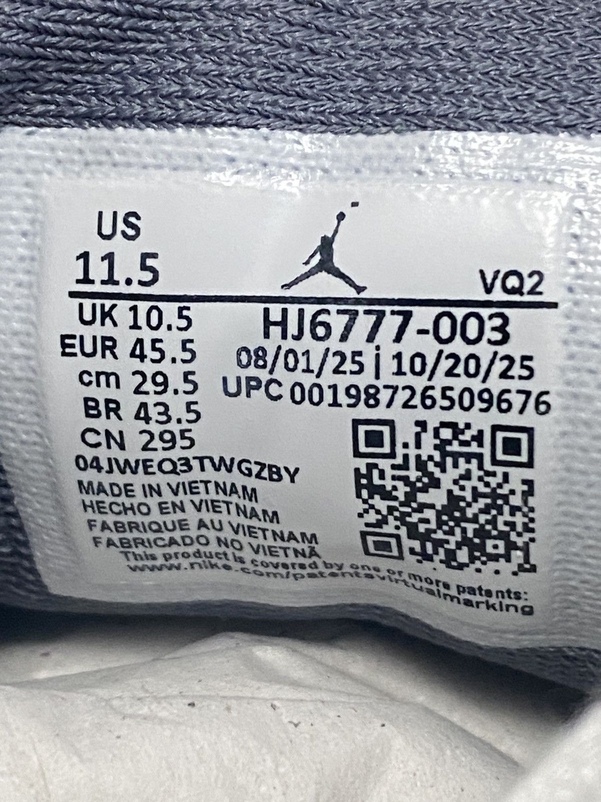 Jordan Brand Size 11.5 - Jordan CMFT Era Cool Grey Jade Aura Men’s Size US 11.5 / EU 44-45 - 7 Thumbnail