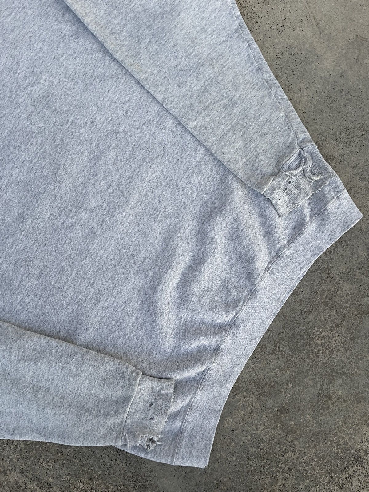 NCAA × Tultex × Vintage Vintage Distressed NCAA Wrestling Championships Sweatshirt Size US M / EU 48-50 / 2 - 10 Thumbnail