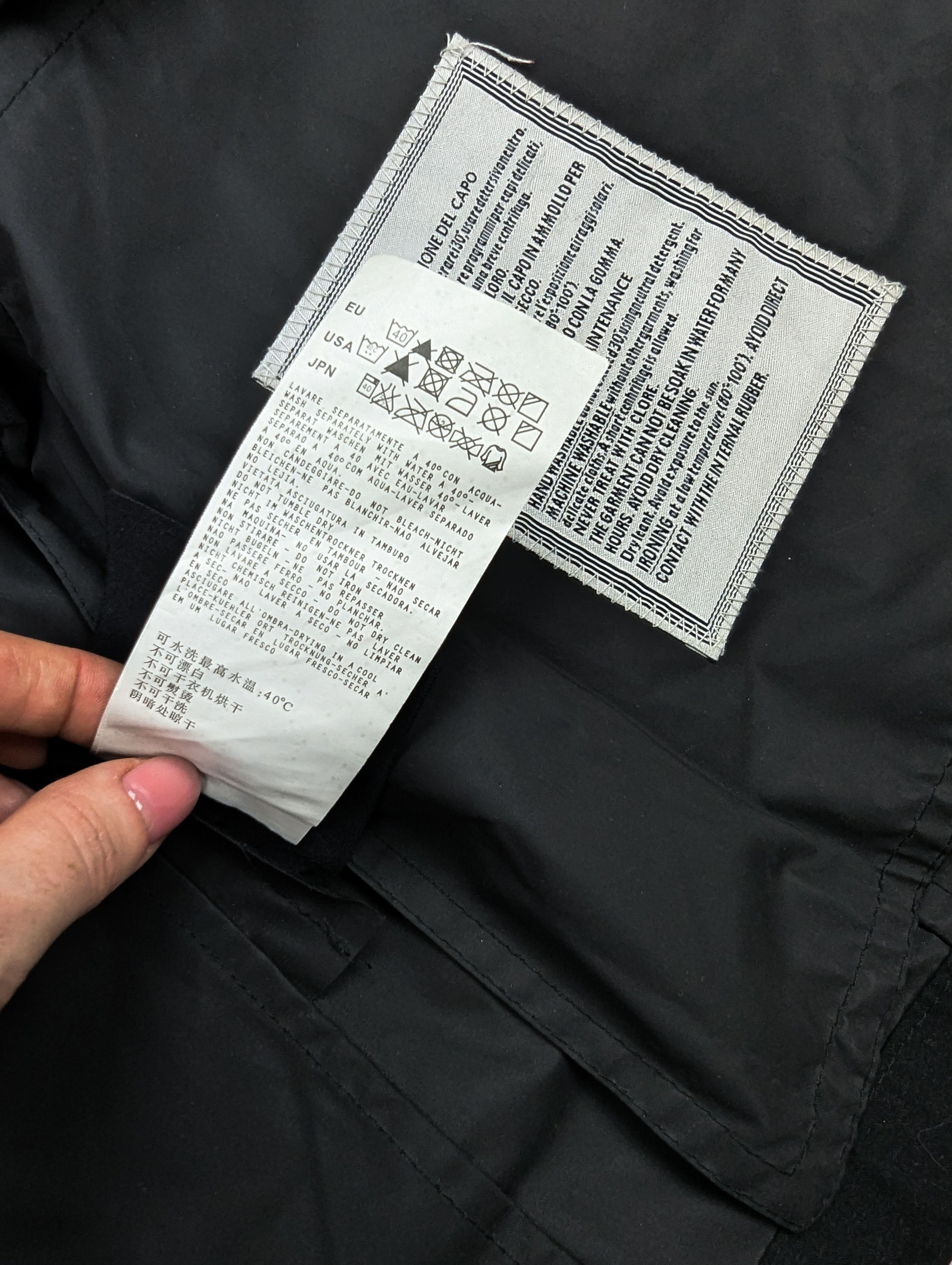 Stone Island Stone Island black jacket m Size US M / EU 48-50 / 2 - 9 Thumbnail