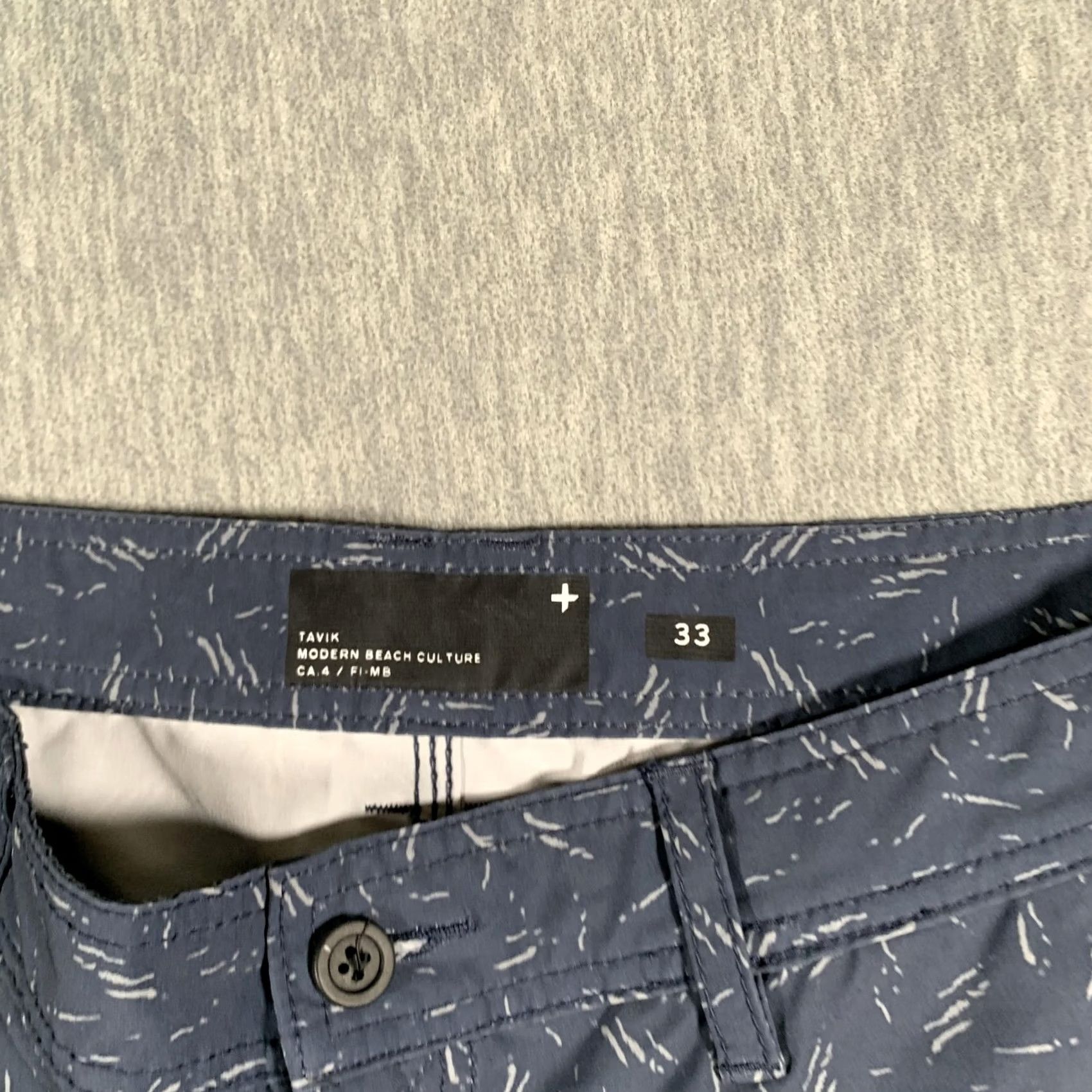 Tavik Tavik Mens Shorts 33 Blue Modern Beach Casual Stretch 10in Inseam Quick Dry Pockets Flat Front Size US 33 - 4 Thumbnail