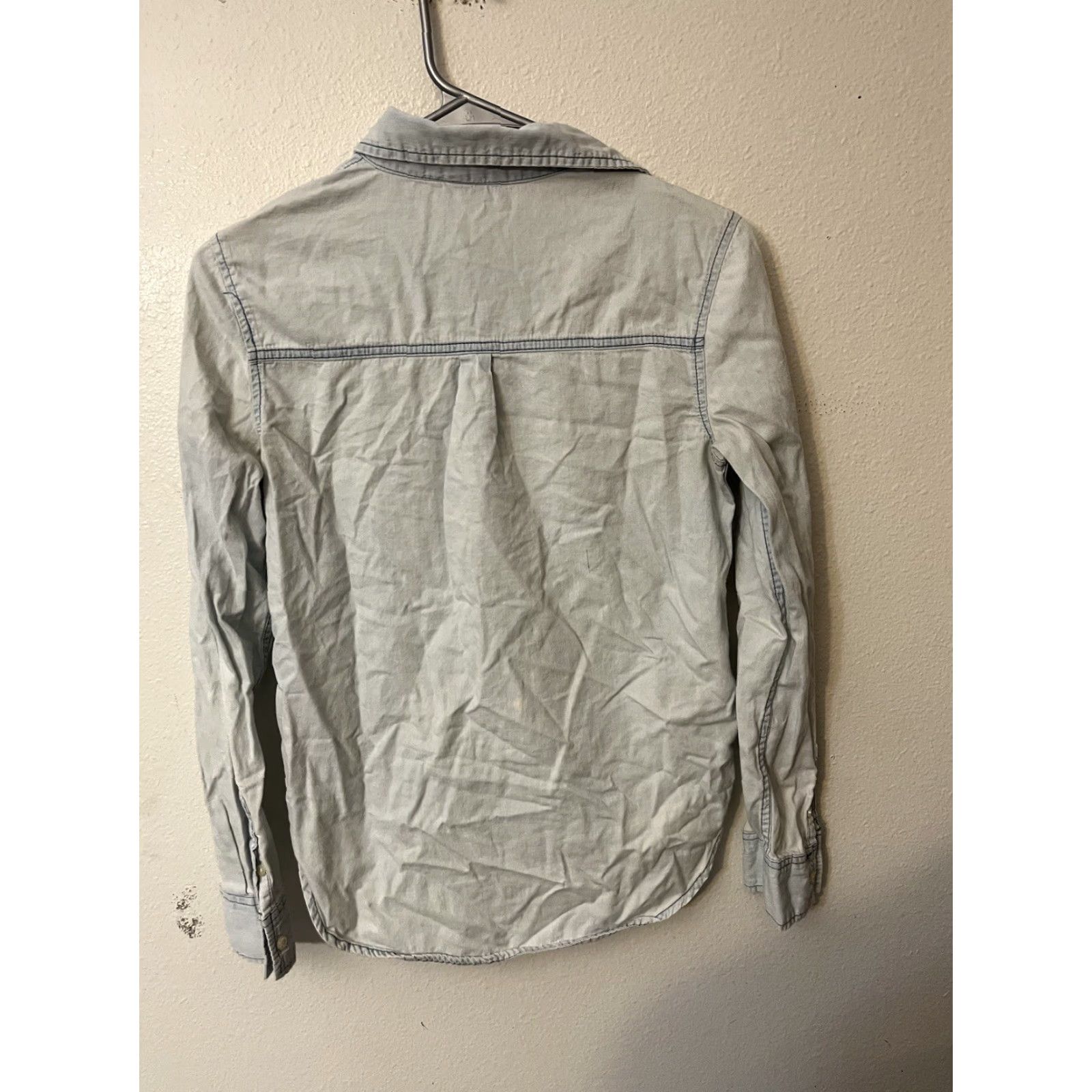 Aeropostale Aeropostale Chambray Light Wash Shirt Womens XS Size XS / US 0-2 / IT 36-38 - 3 Thumbnail