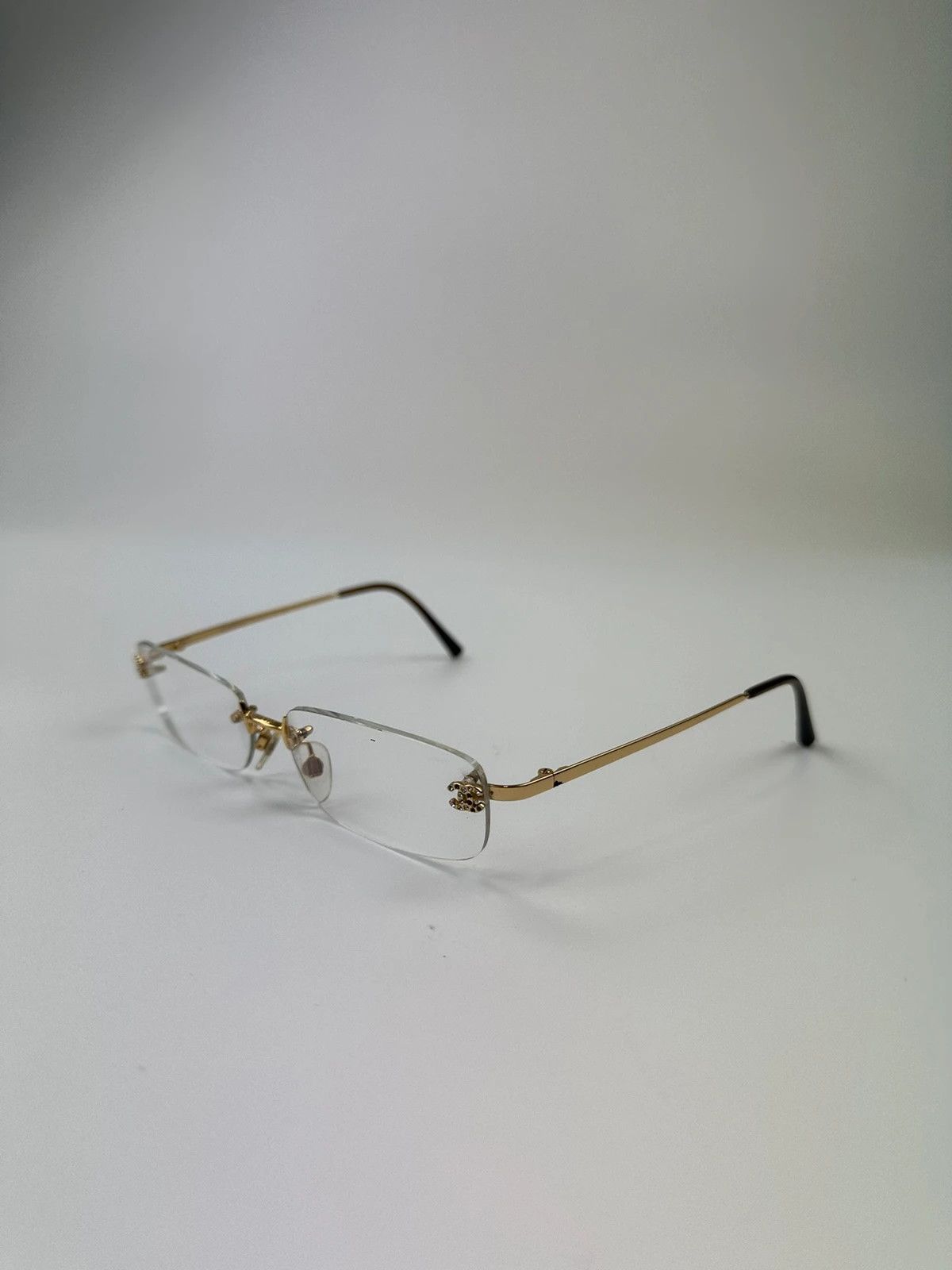 Chanel Chanel White Argent Gold Sunglasses Rimless Strass Size ONE SIZE - 2 Thumbnail